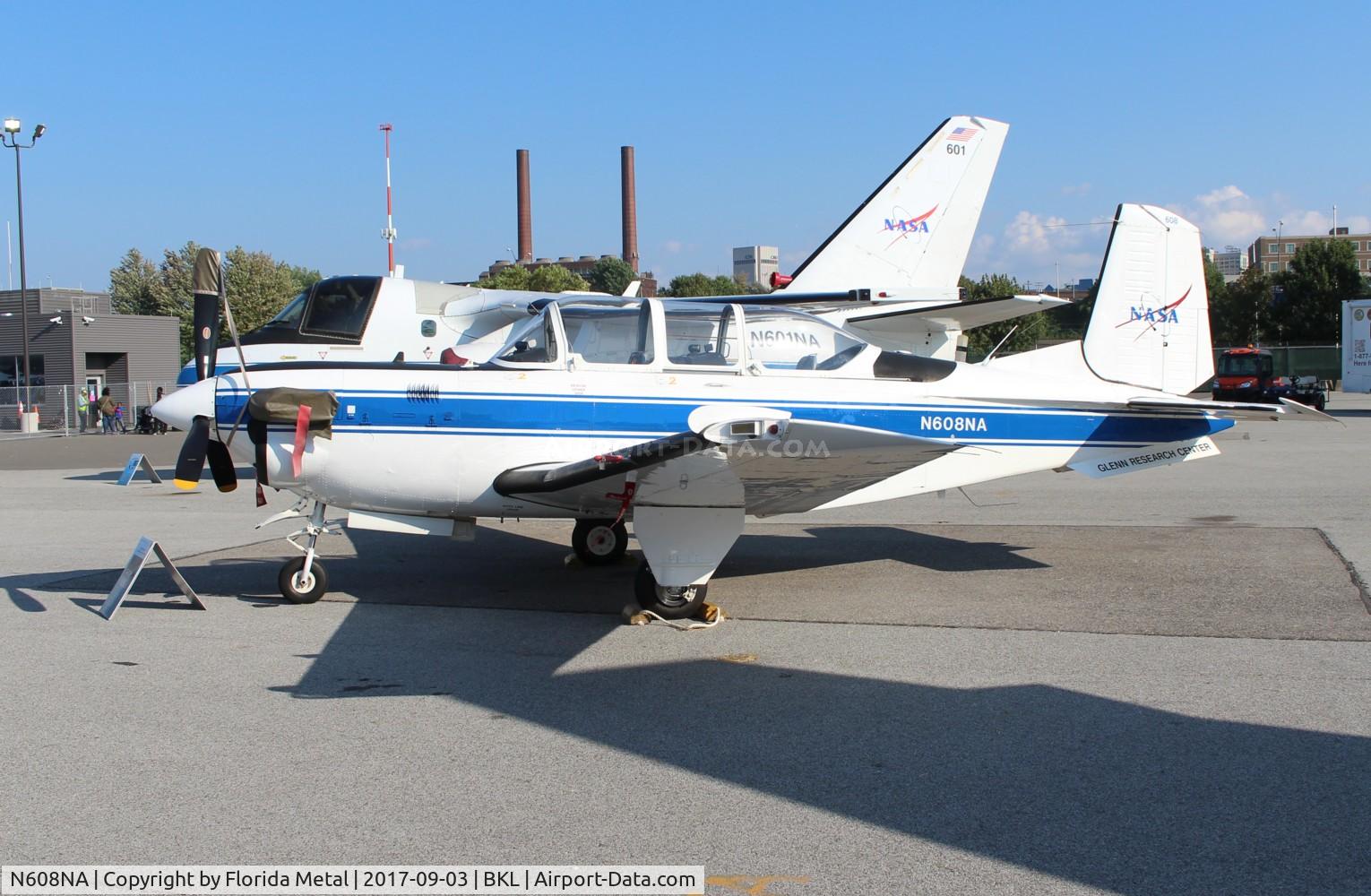 N608NA, Beech T-34C Turbo Mentor C/N 160528, T-34C