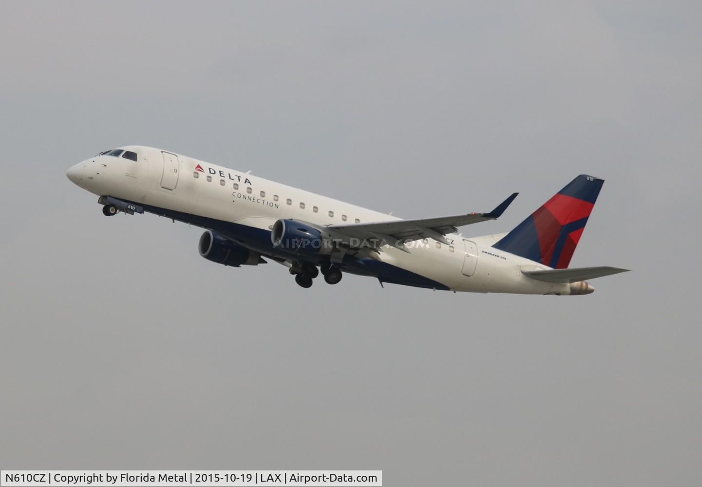 N610CZ, 2007 Embraer 175LR (ERJ-170-200LR) C/N 17000198, Delta Connection