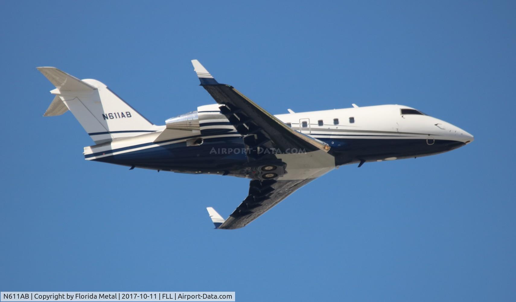 N611AB, 1997 Canadair Challenger 604 (CL-600-2B16) C/N 5324, Challenger 604