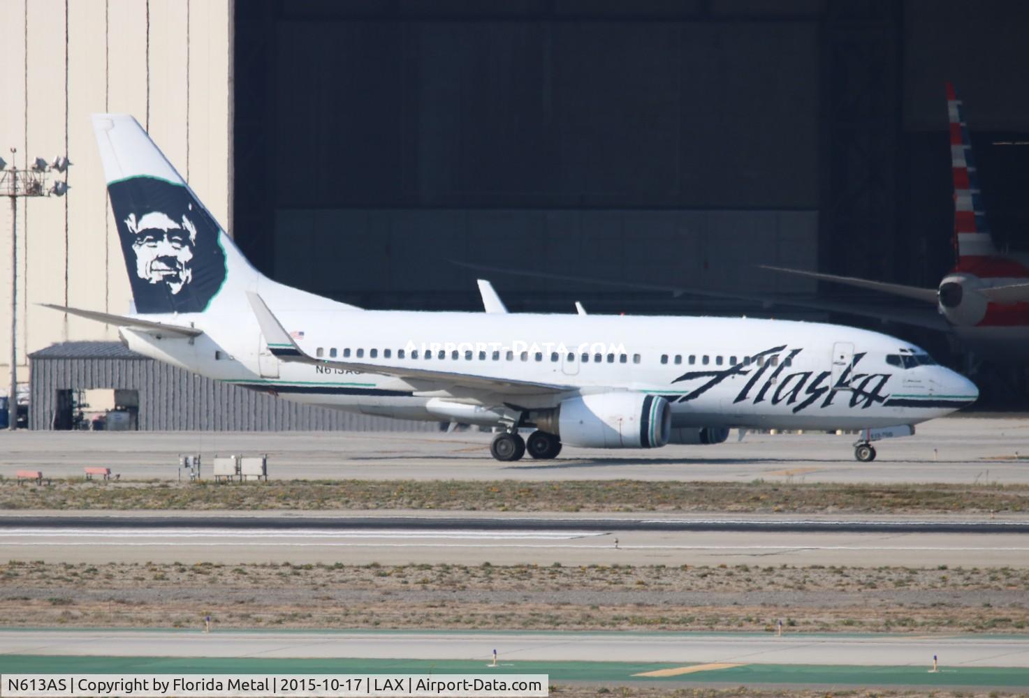 N613AS, 1999 Boeing 737-790 C/N 30163, Alaska