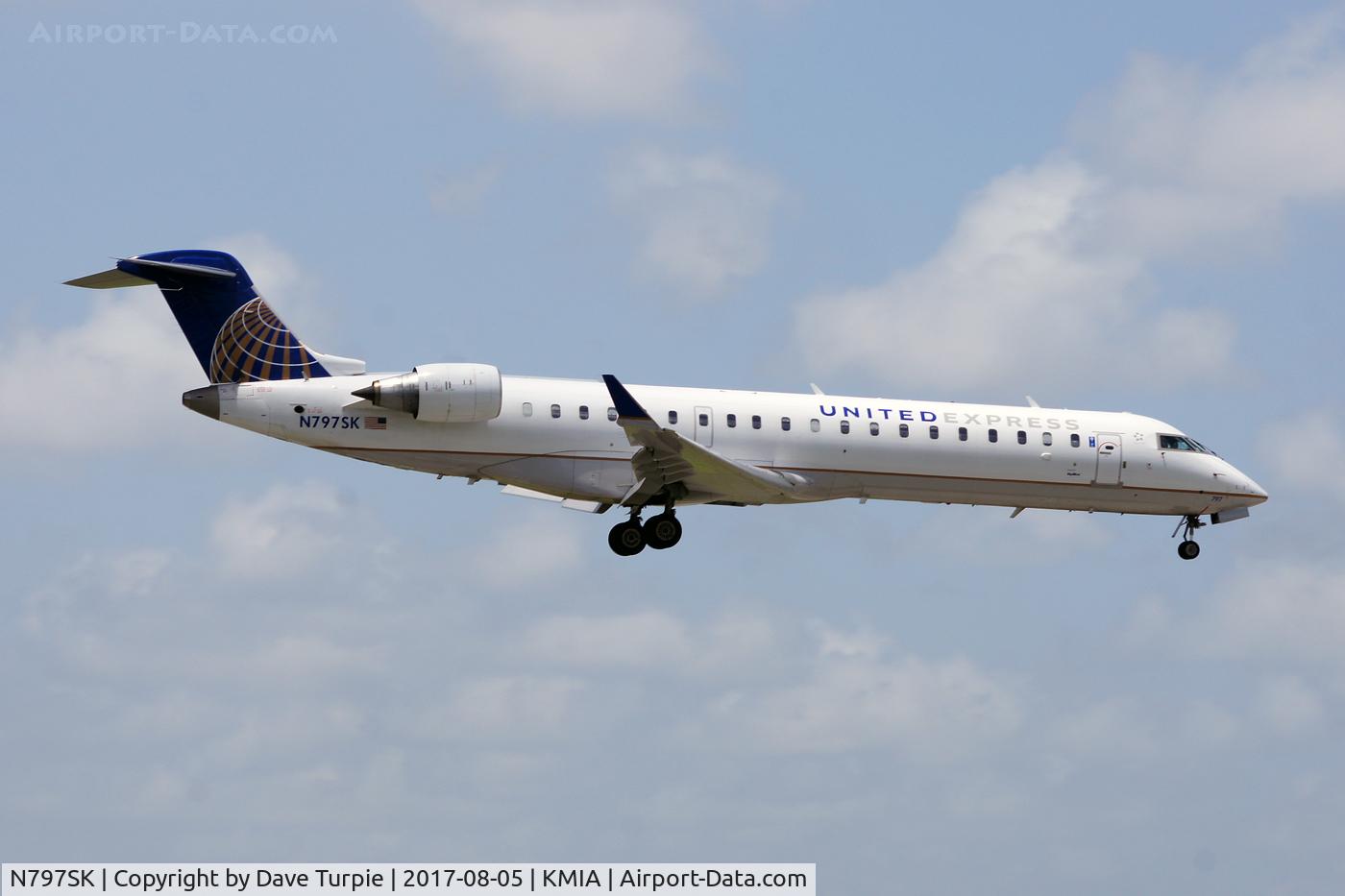 N797SK, 2010 Bombardier CRJ-700 (CL-600-2C10) Regional Jet C/N 10301, No comment.