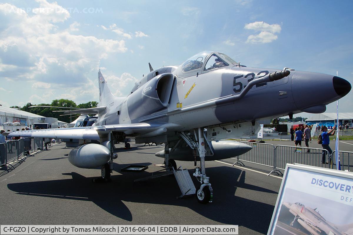 C-FGZO, 1976 Douglas A-4N Skyhawk C/N 14532, ILA 2016
