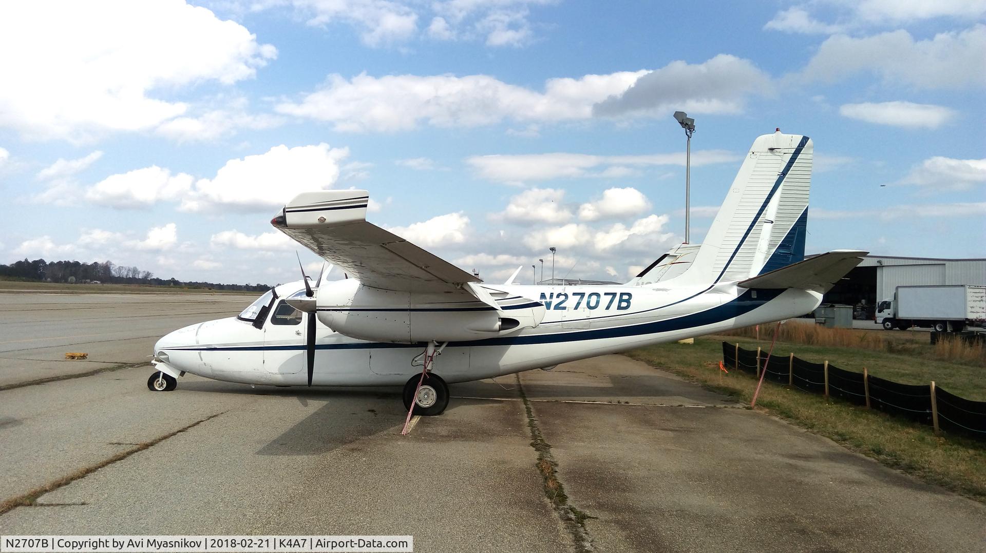 N2707B, 1957 Aero Commander 560-E C/N 555, At Atlanta South Regional Airport