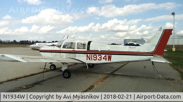 N1934W, 1973 Beech B19 Sport 150 C/N MB-598, Shot at Atlanta South Airport