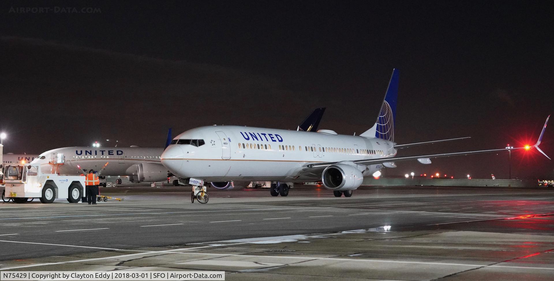N75429, 2008 Boeing 737-924/ER C/N 30130, SFO 2018.