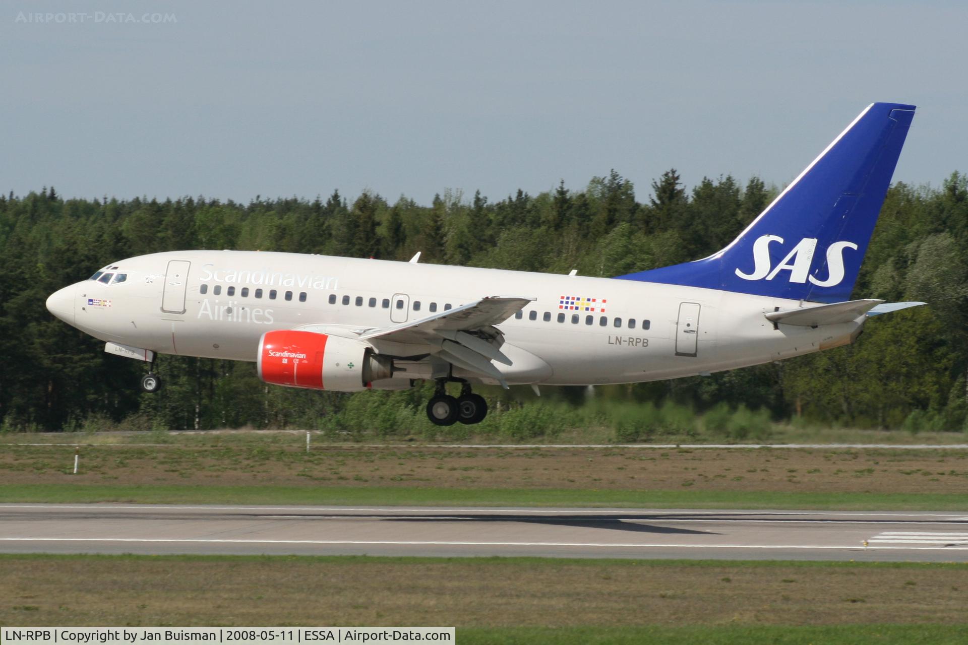 LN-RPB, 1998 Boeing 737-683 C/N 28294, SAS, stored St.Athan