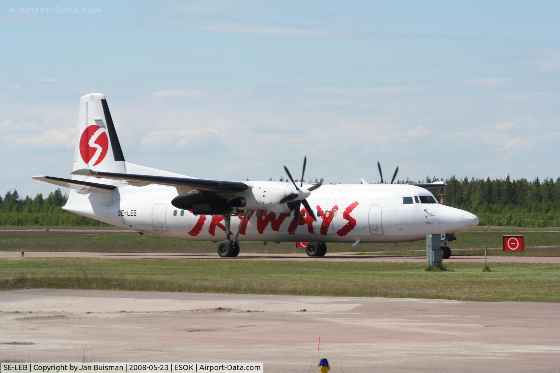 SE-LEB, 1988 Fokker 50 C/N 20120, Skyways