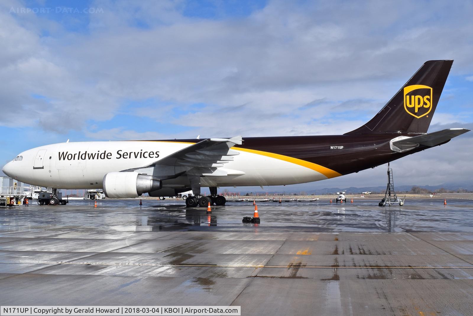 N171UP, 2006 Airbus A300F4-622R C/N 0866, Parked on the UPS ramp.