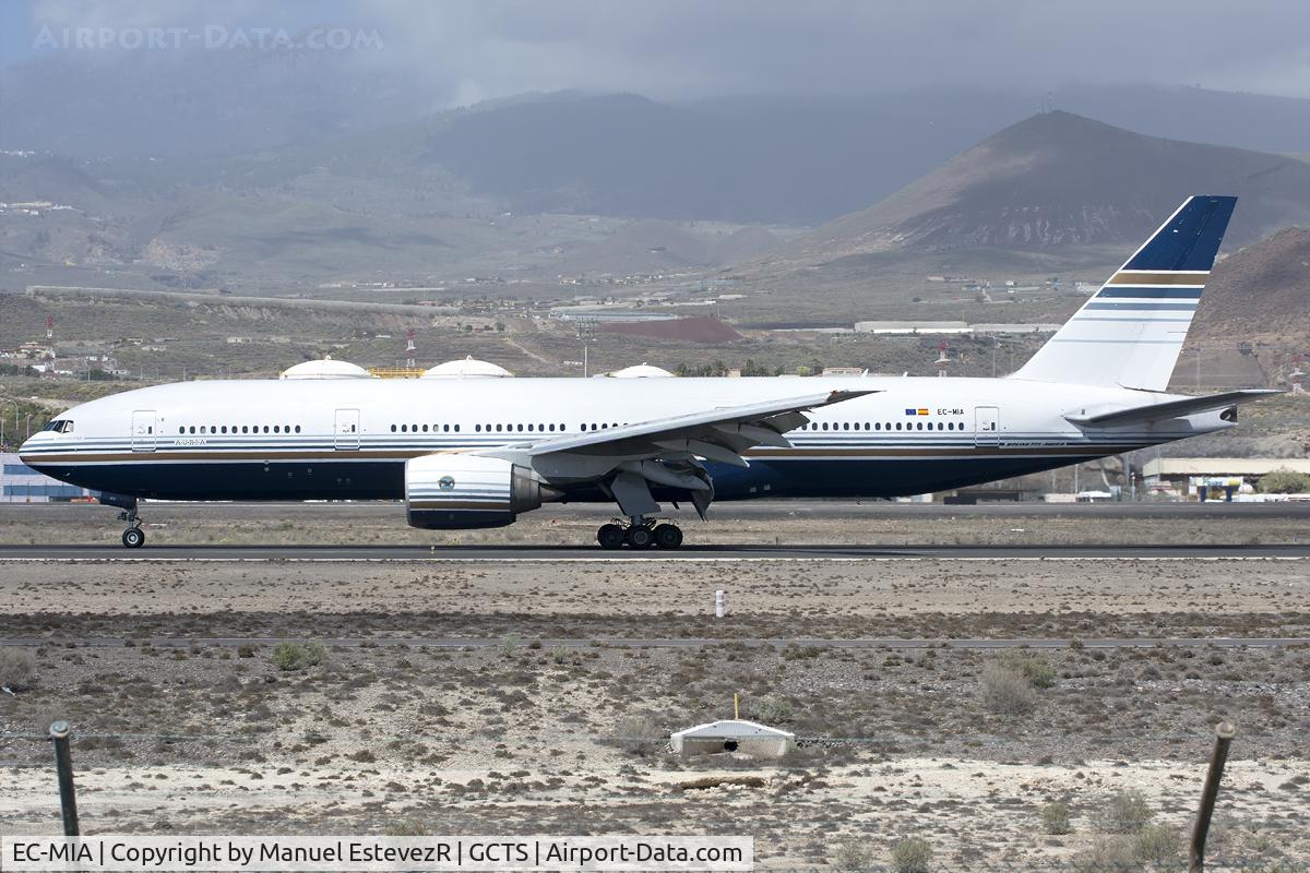 EC-MIA, 2002 Boeing 777-28E/ER C/N 28685, Flying to Thomas Cook Scandinavia