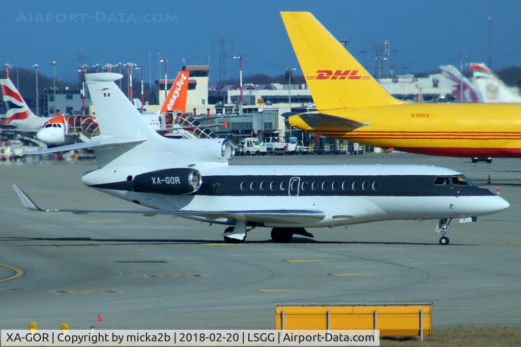 XA-GOR, 2015 Dassault Falcon 7X C/N 261, Taxiing