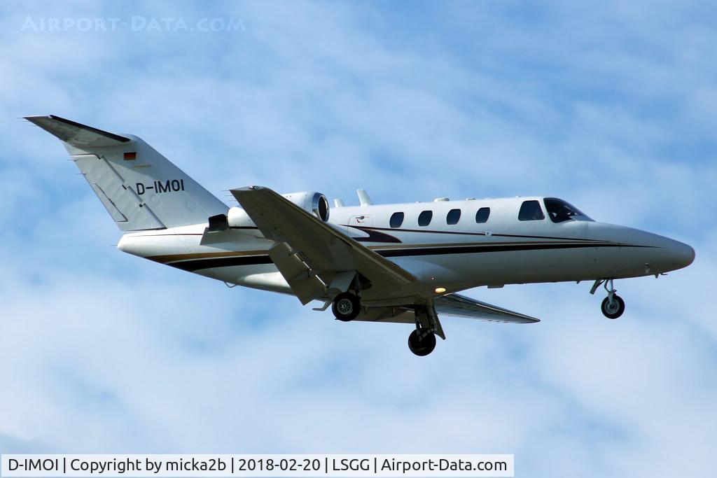 D-IMOI, 1998 Cessna 525 CitationJet CJ1 C/N 525-0240, Landing