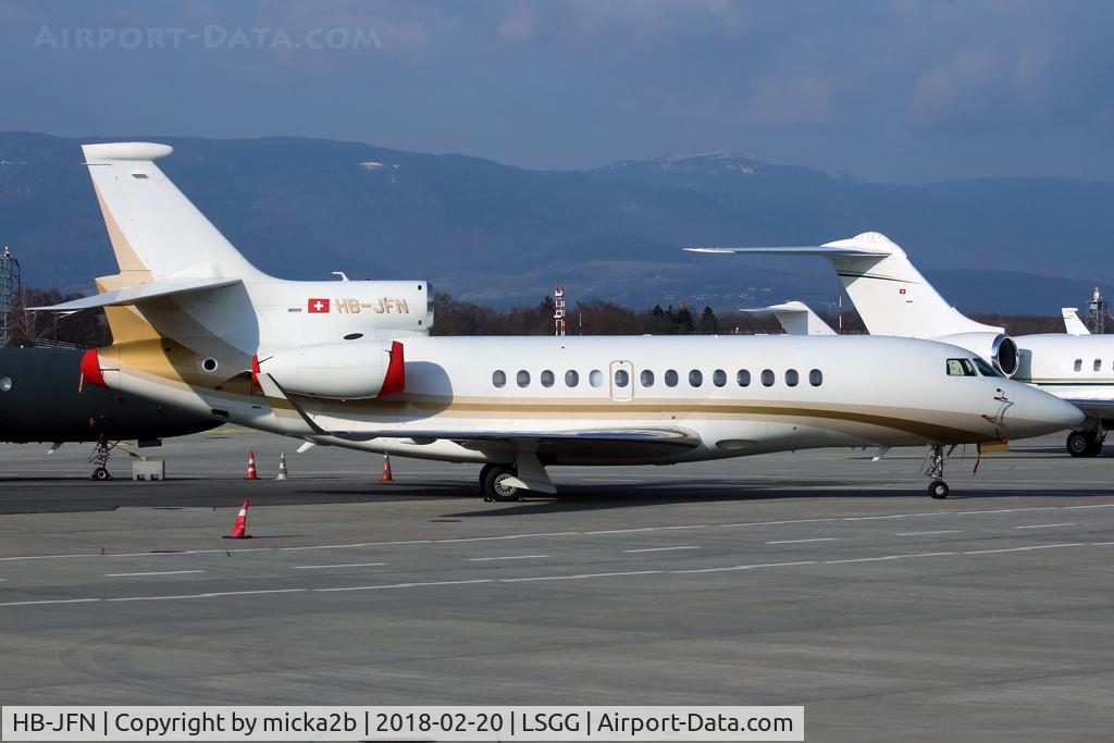 HB-JFN, 2011 Dassault Falcon 7X C/N 116, Parked