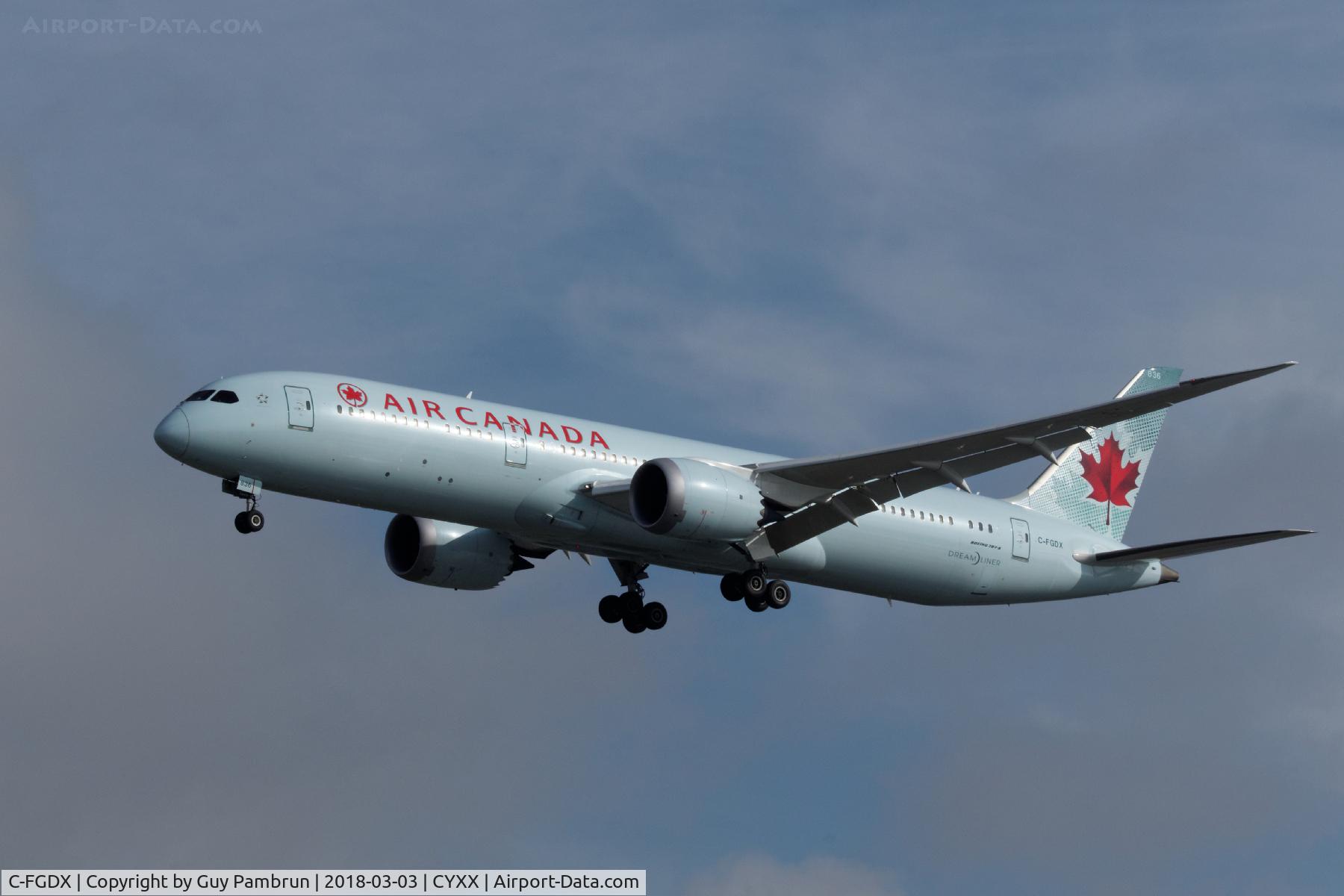 C-FGDX, 2016 Boeing 787-9 Dreamliner C/N 35269, Landing