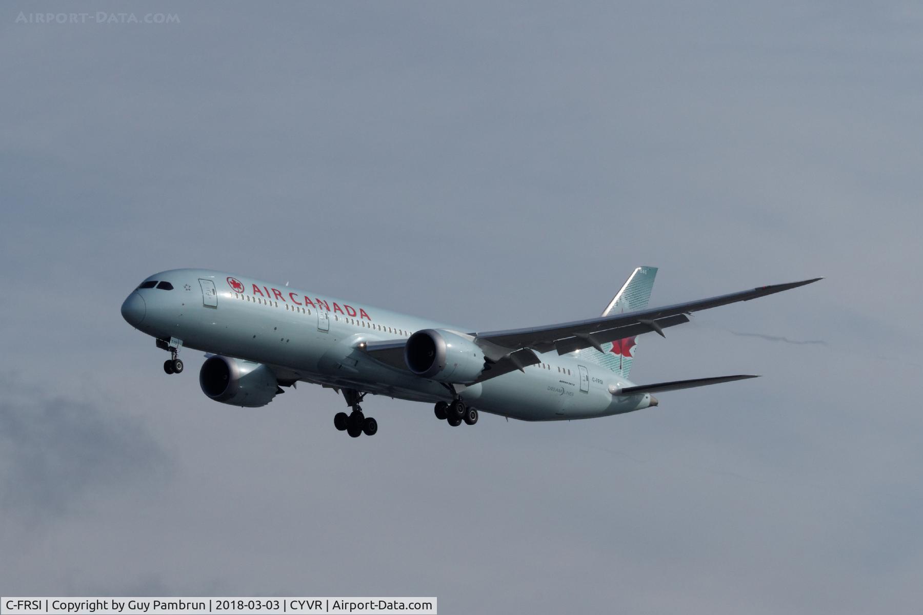 C-FRSI, 2017 Boeing 787-9 Dreamliner C/N 37176, Landing