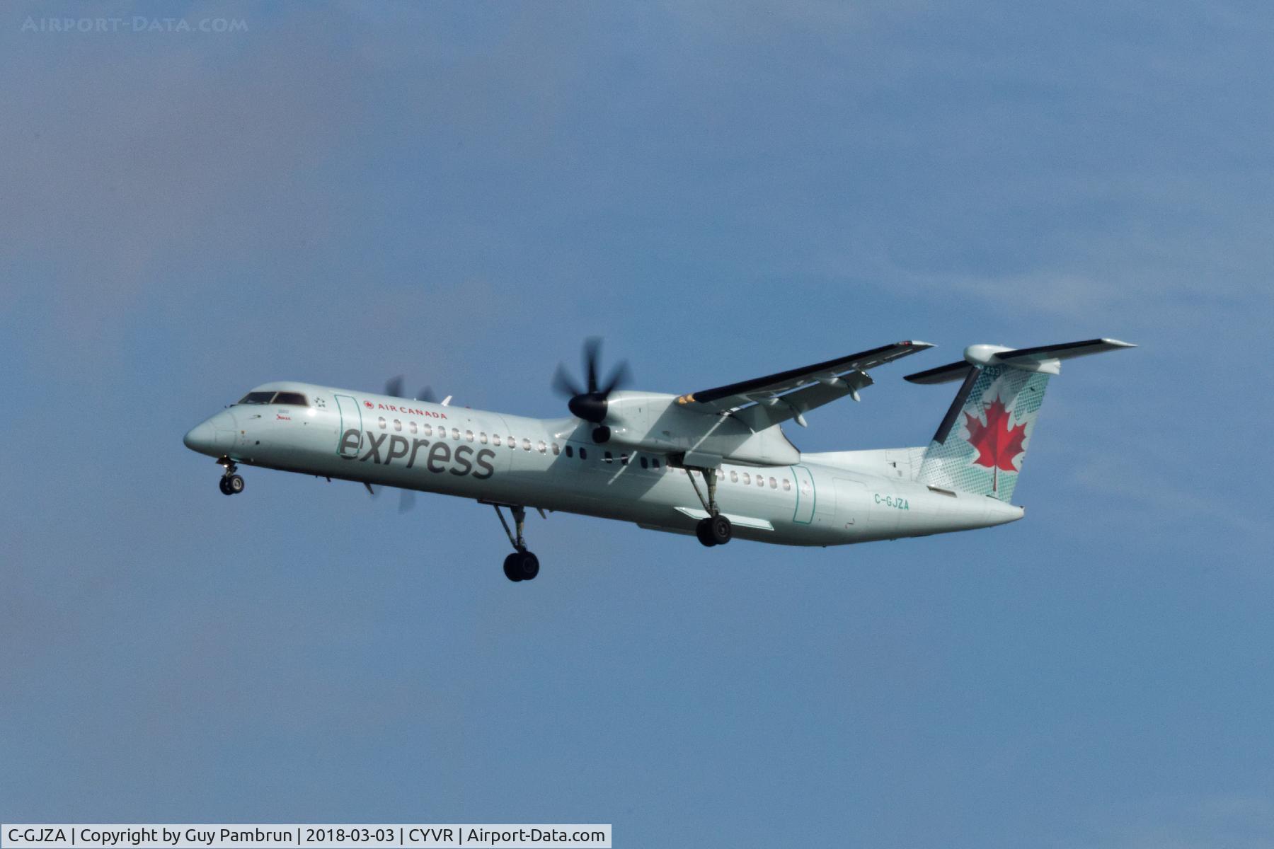 C-GJZA, 2016 Bombardier DHC-8-402 Dash 8 C/N 4531, Landing