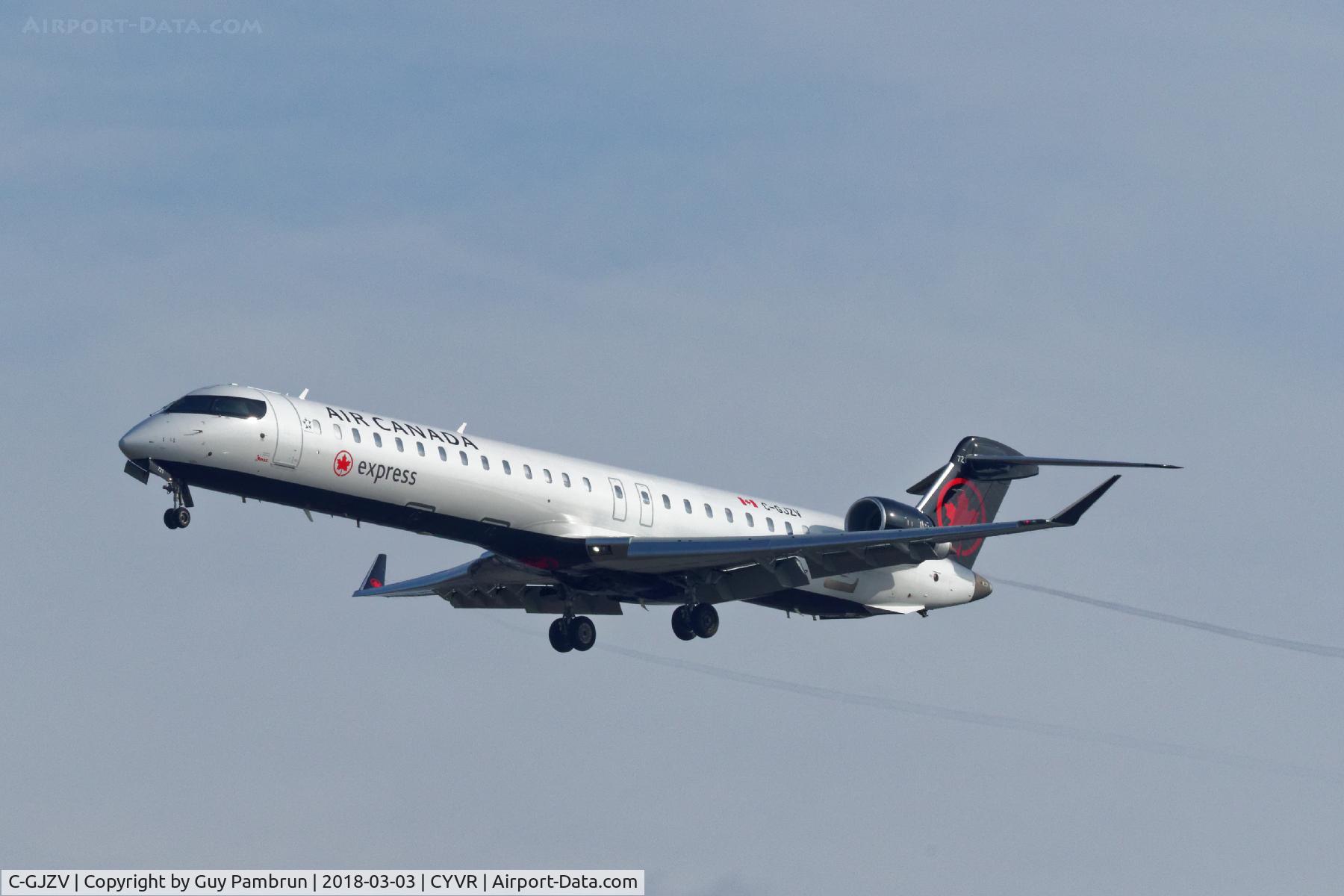 C-GJZV, 2016 Bombardier CRJ-900 (CL-600-2D24) C/N 15424, Landing