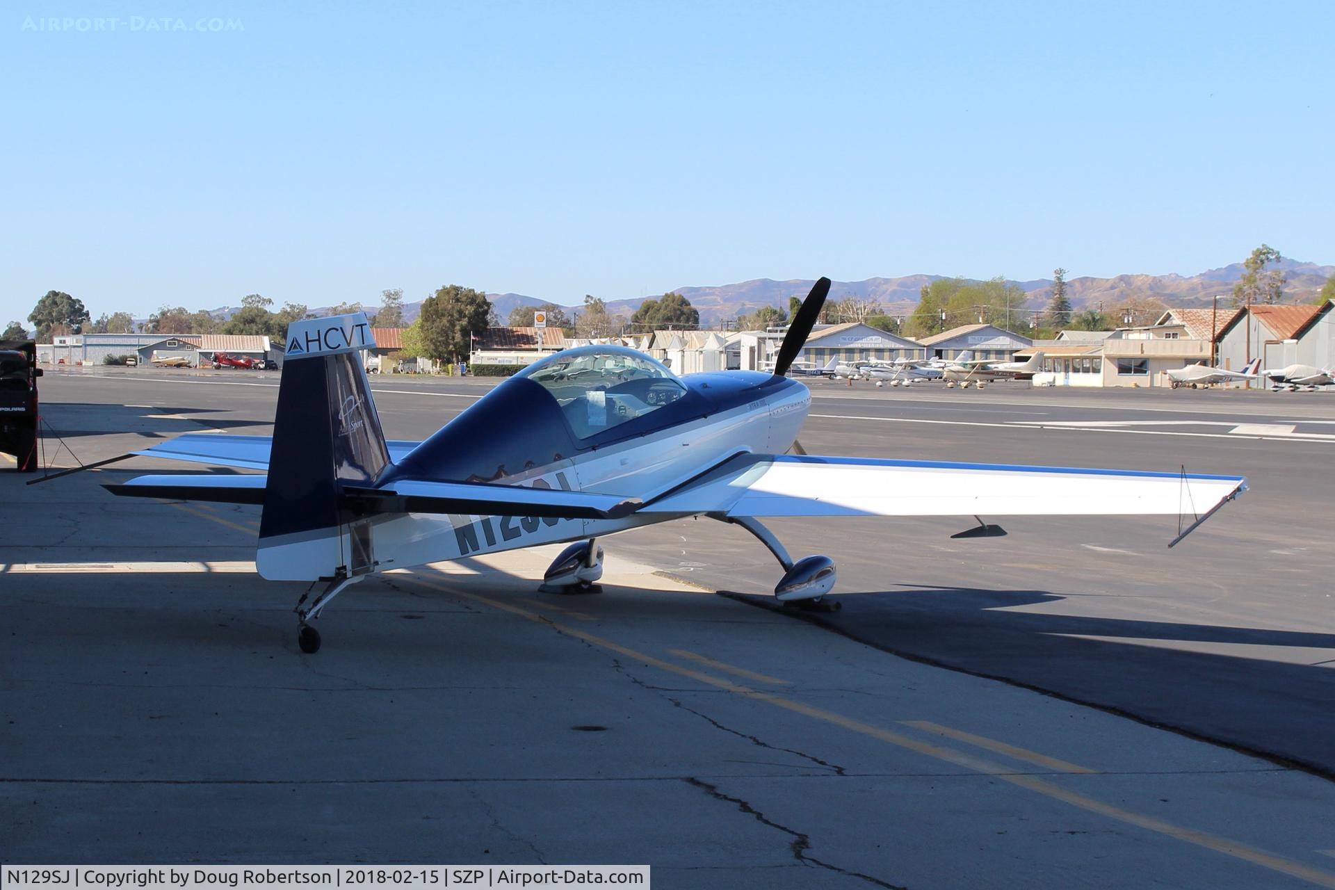 N129SJ, 2001 Extra EA-300L C/N 129, 2001 Extra Flugzeugbau Gmbh EA-300L, Lycoming AEIO-540 300 Hp, low wing version, fully inverted systems, parked near Ray's Aviation