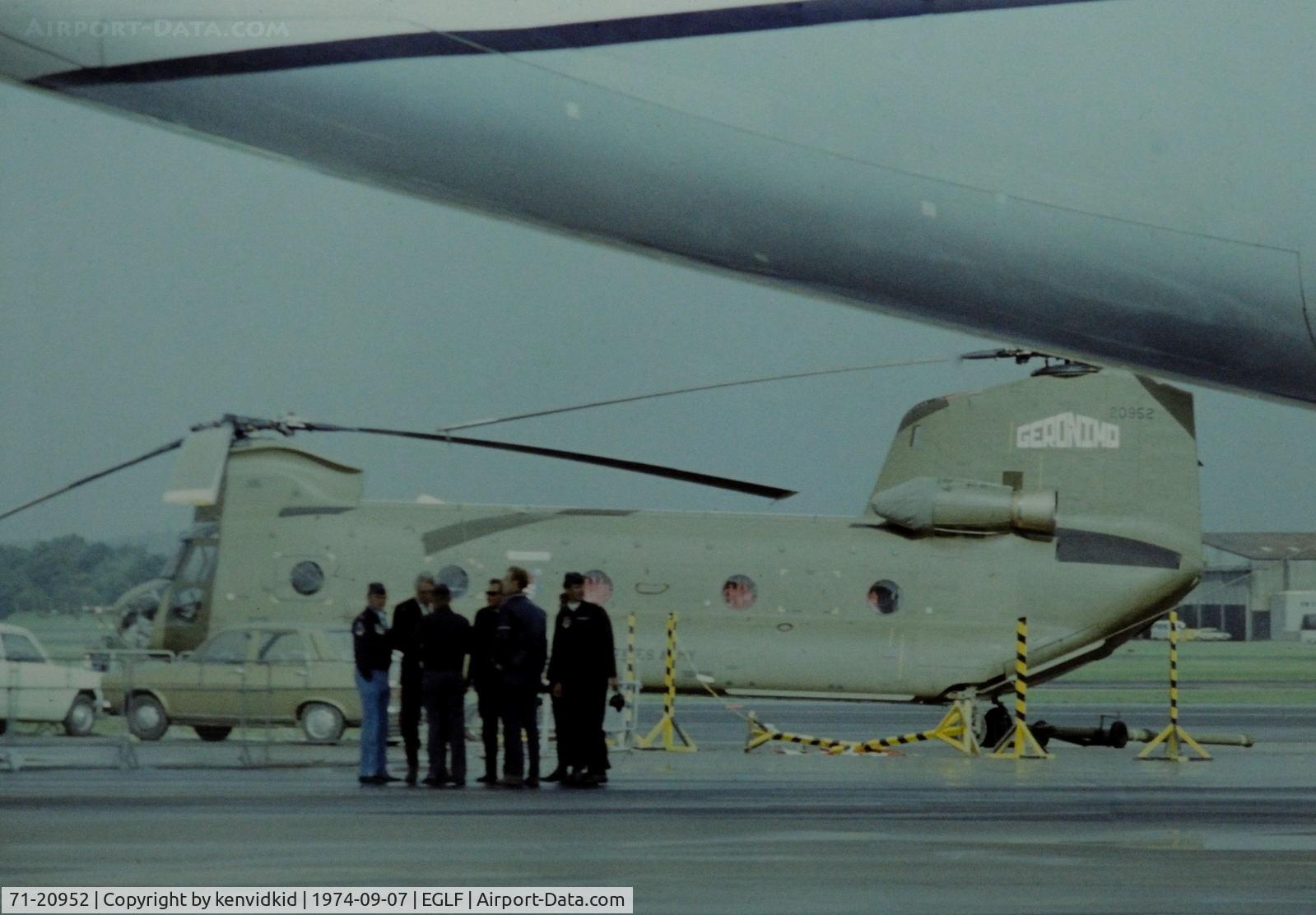 71-20952, 1972 Boeing Vertol CH-47C Chinook C/N B.686, At the 1974 SBAC show, copied from slide.