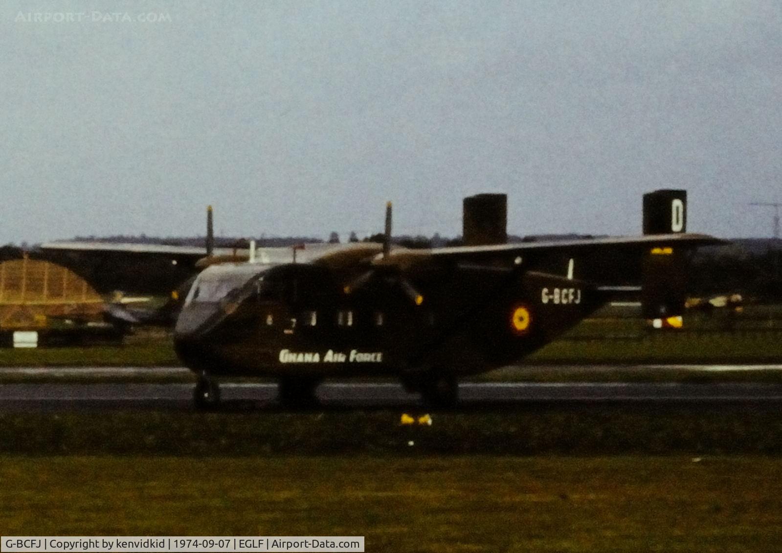 G-BCFJ, 1974 Short SC-7 Skyvan 3M-400 C/N SH.1931, At the 1974 SBAC show, copied from slide.
Delivered to the Ghana Air Force as G-453.