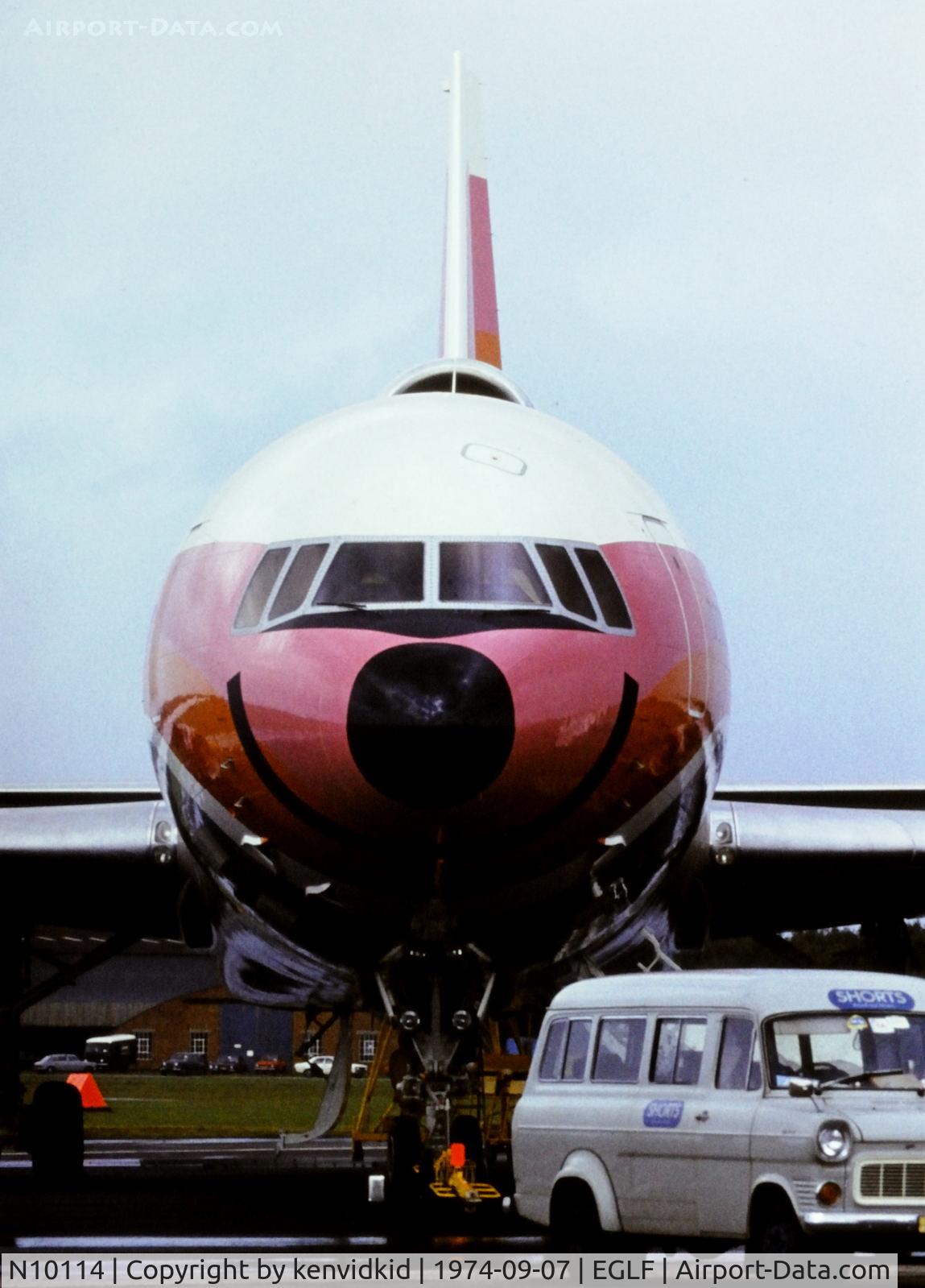 N10114, 1974 Lockheed L-1011-385-1-14 TriStar 100 C/N 193L-1079, At the 1974 SBAC show, copied from slide.
Mother Grinning Bird.