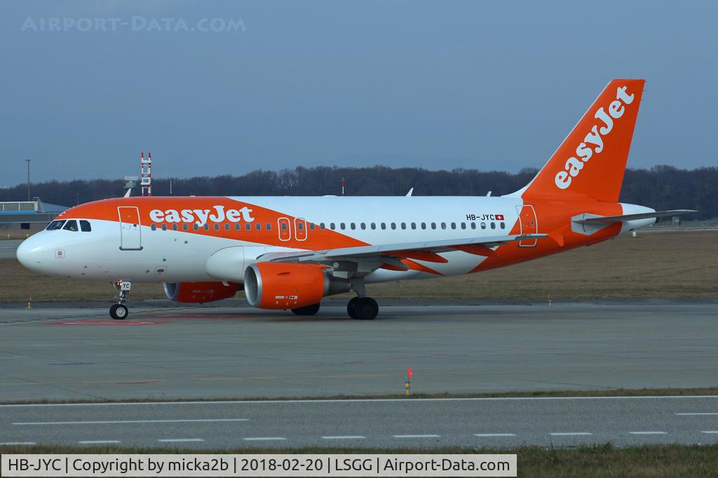 HB-JYC, 2011 Airbus A319-111 C/N 4785, Taxiing