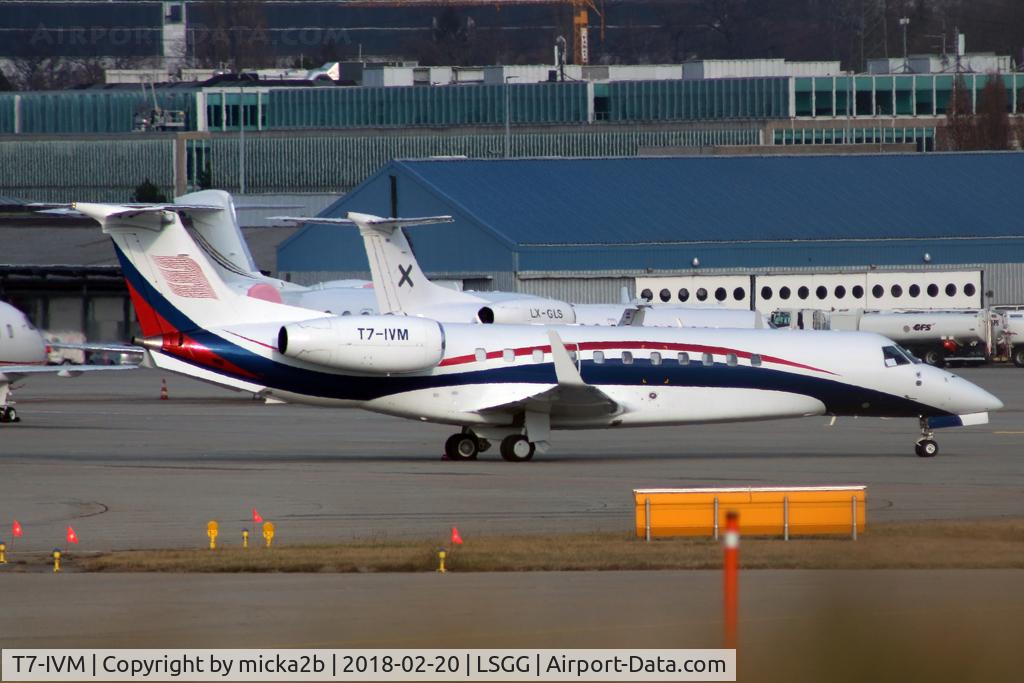 T7-IVM, 2011 Embraer EMB-135BJ Legacy 600 C/N 14501140, Parked
