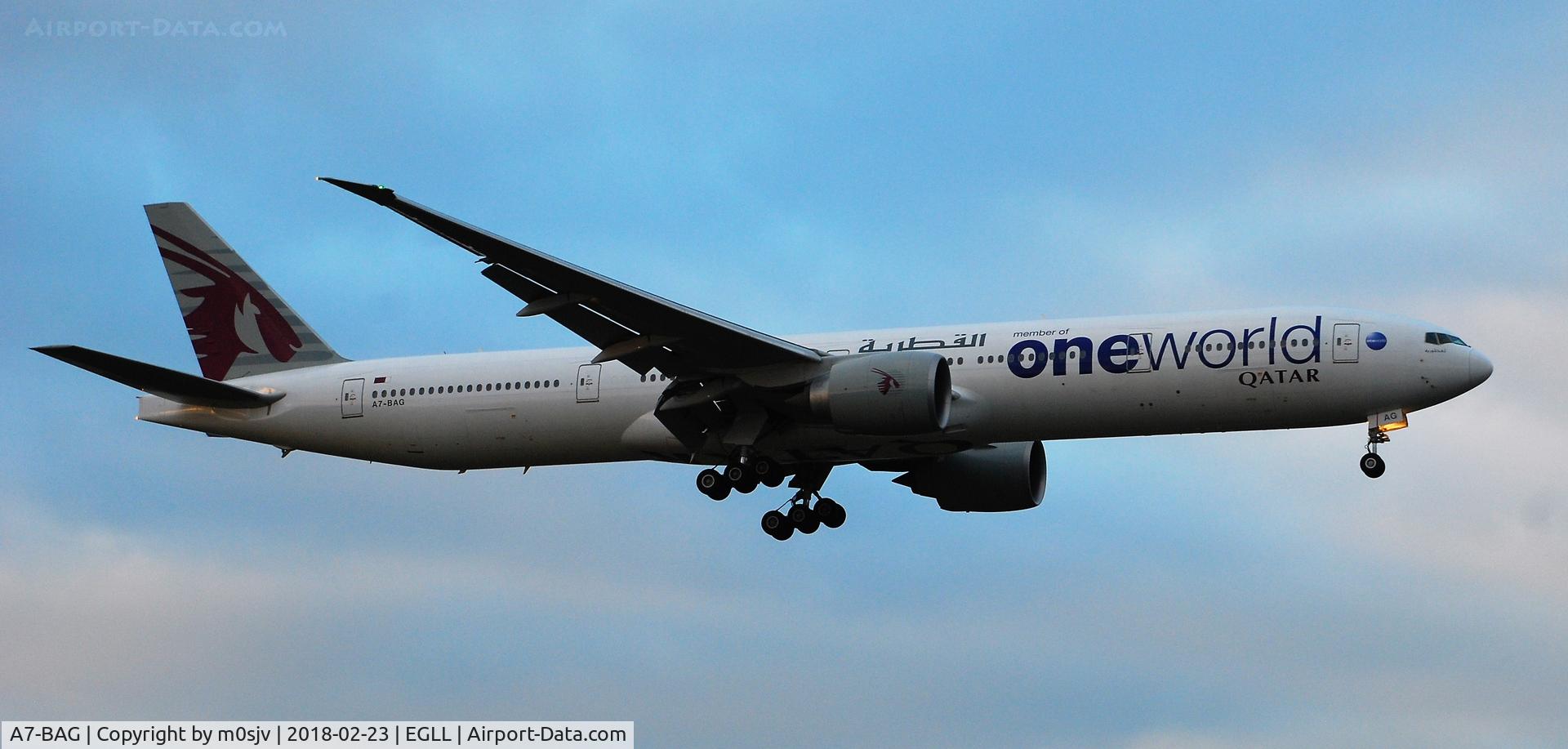 A7-BAG, 2009 Boeing 777-3DZ/ER C/N 36014, Taken from the grass verge on 29L threshold