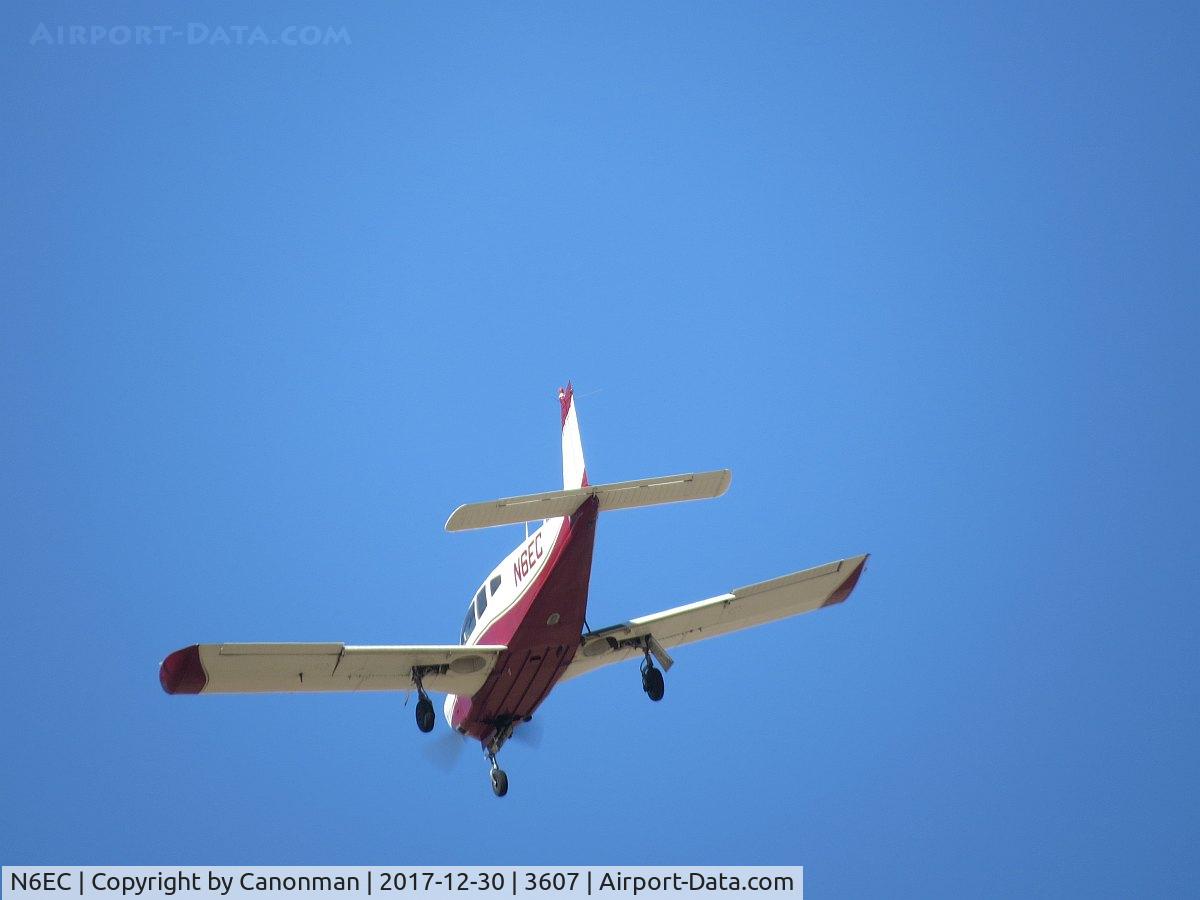 N6EC, 1974 Piper PA-28R-200 Cherokee Arrow C/N 28R-7435220, Landing