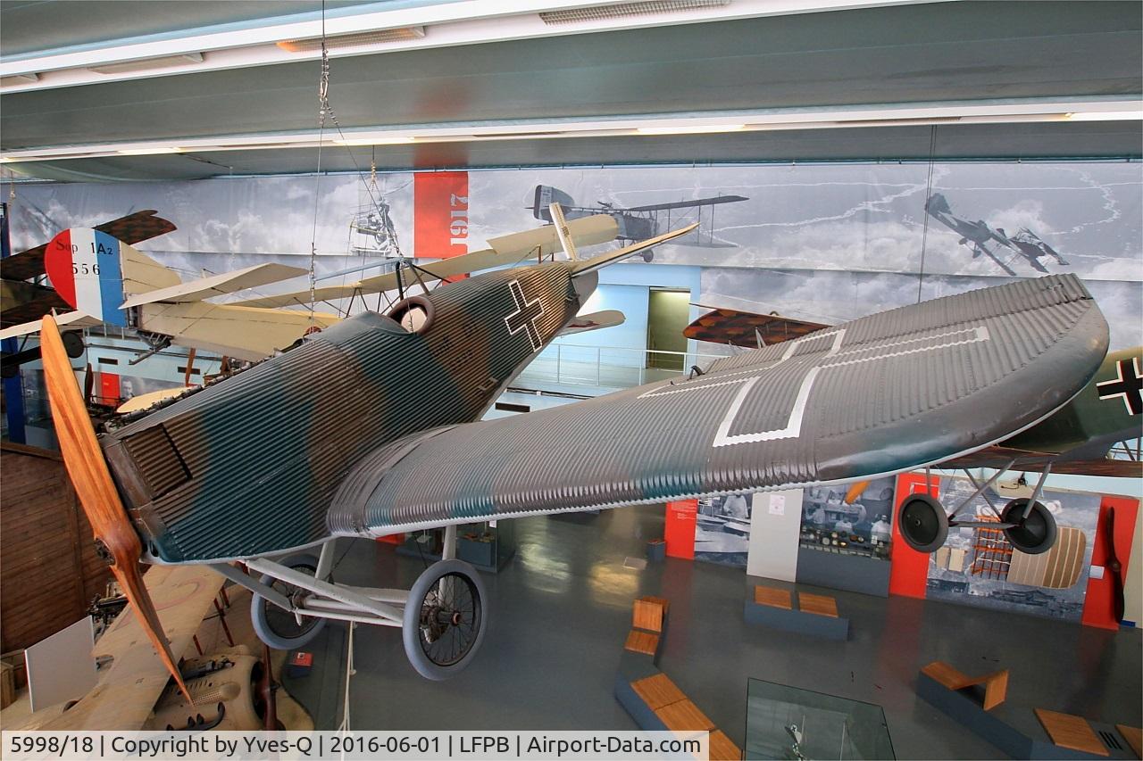5998/18, 1918 Junkers J-9 (D-1) C/N Not found 5998/18, Junkers J-9, Air and Space Museum, Paris-Le Bourget (LFPB-LBG)