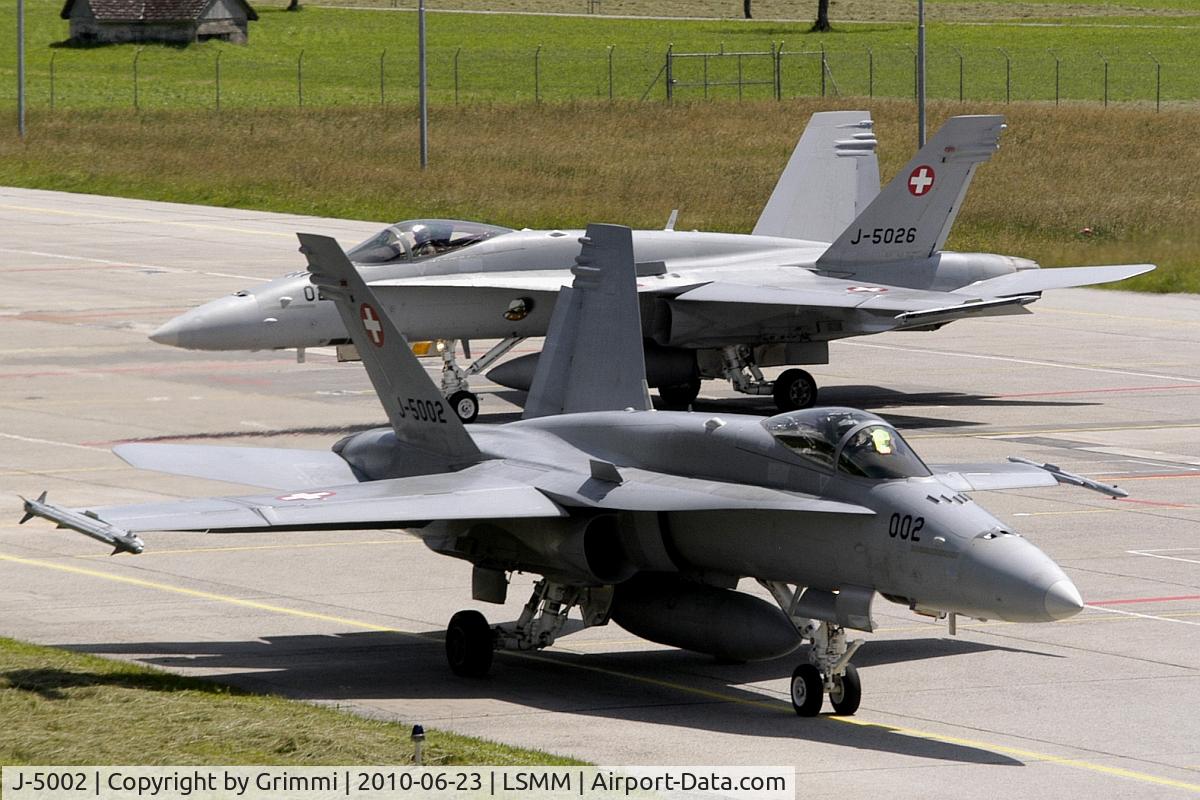 J-5002, McDonnell Douglas F/A-18C Hornet C/N 1315/SFC002, leaving Marshaller for takeoff
