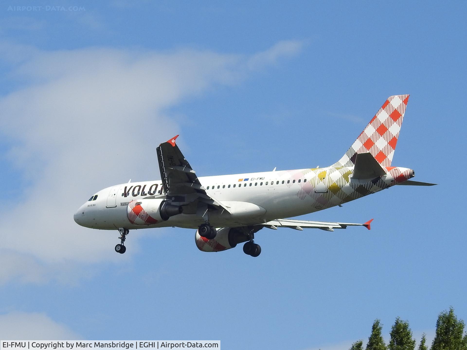 EI-FMU, 2004 Airbus A319-111 C/N 2122, landing runway 02 at Southampton airport EGHI