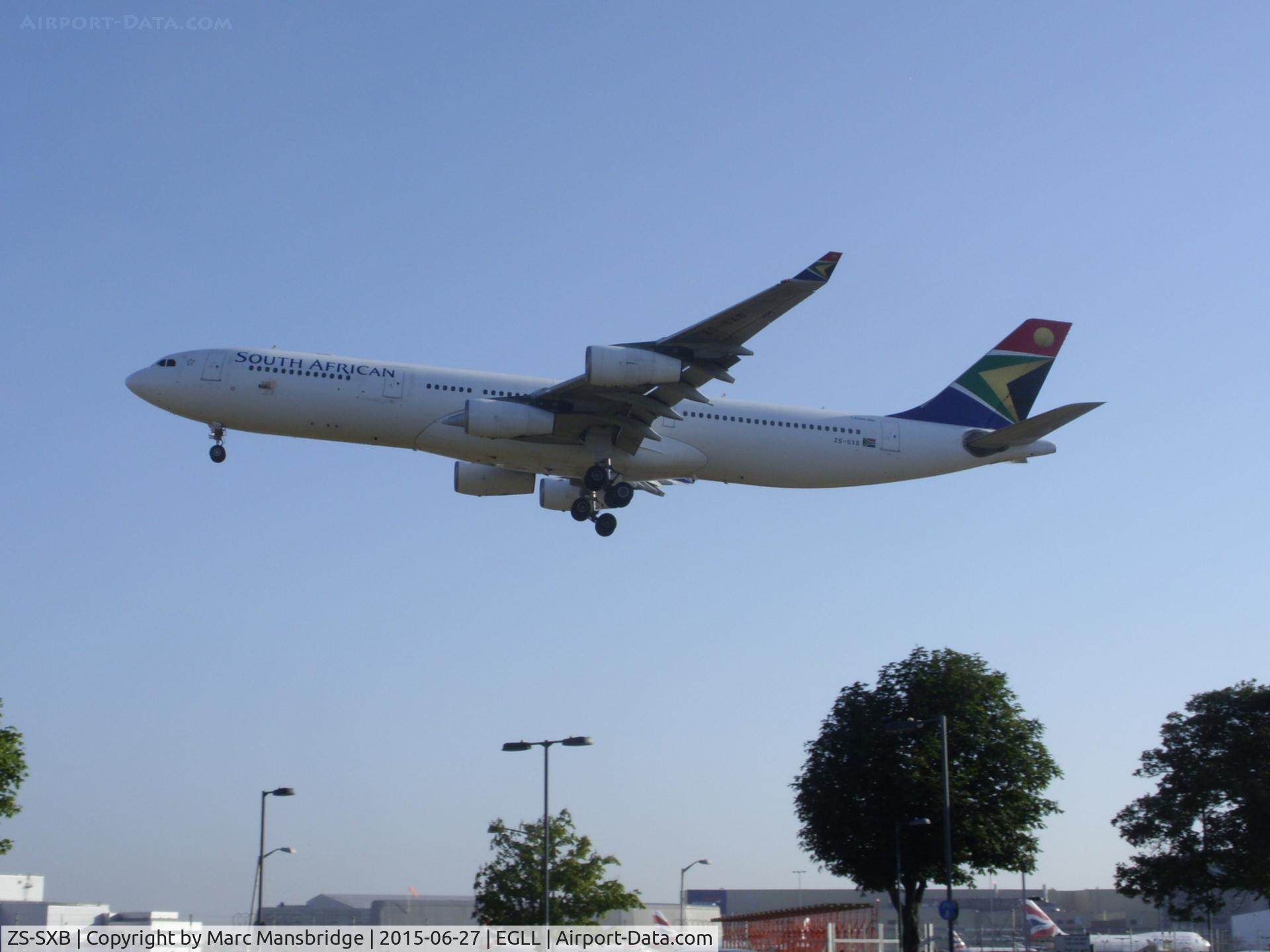 ZS-SXB, 2004 Airbus A340-313E C/N 582, Landing runway 27L at Heathrow airport EGLL