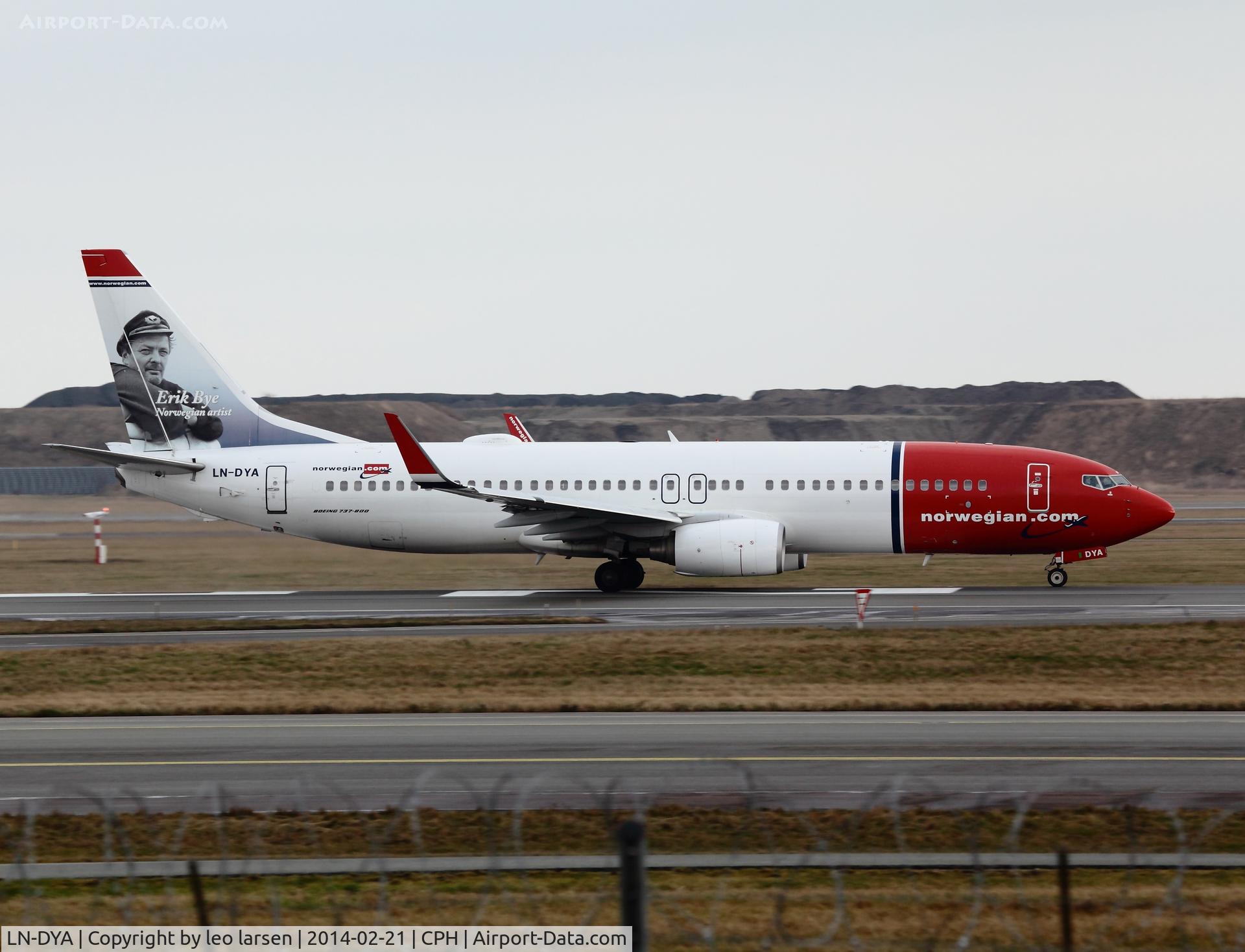 LN-DYA, 2009 Boeing 737-8JP C/N 39162, Copenhagen 21.2.2014 