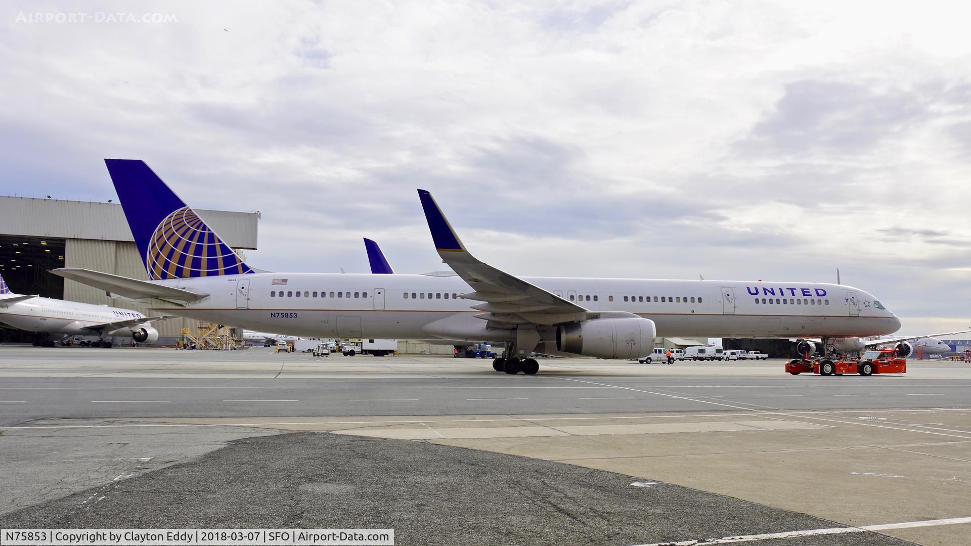 N75853, 2002 Boeing 757-324 C/N 32812, SFSO 2018.