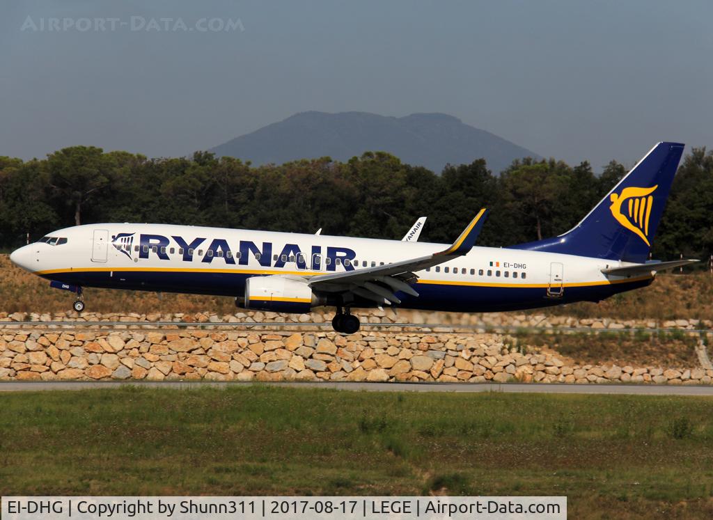 EI-DHG, 2005 Boeing 737-8AS C/N 33576, Landing rwy 20