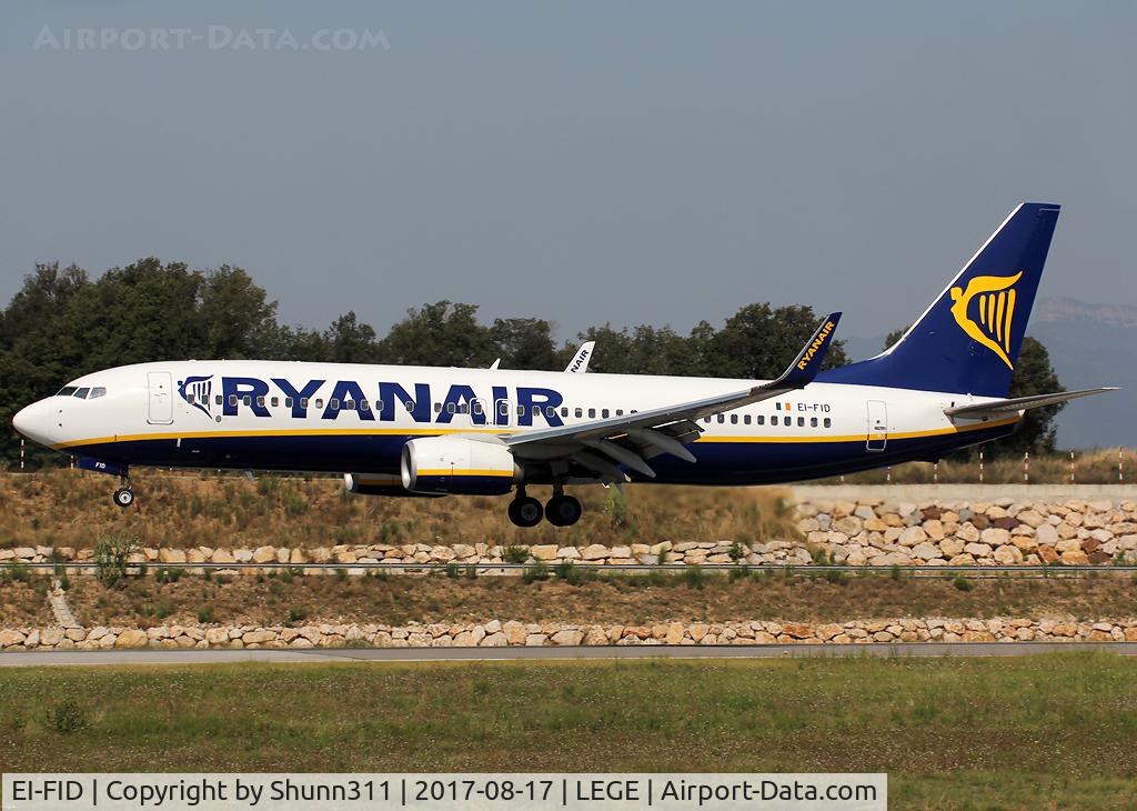 EI-FID, 2015 Boeing 737-8AS C/N 44694, Landing rwy 20