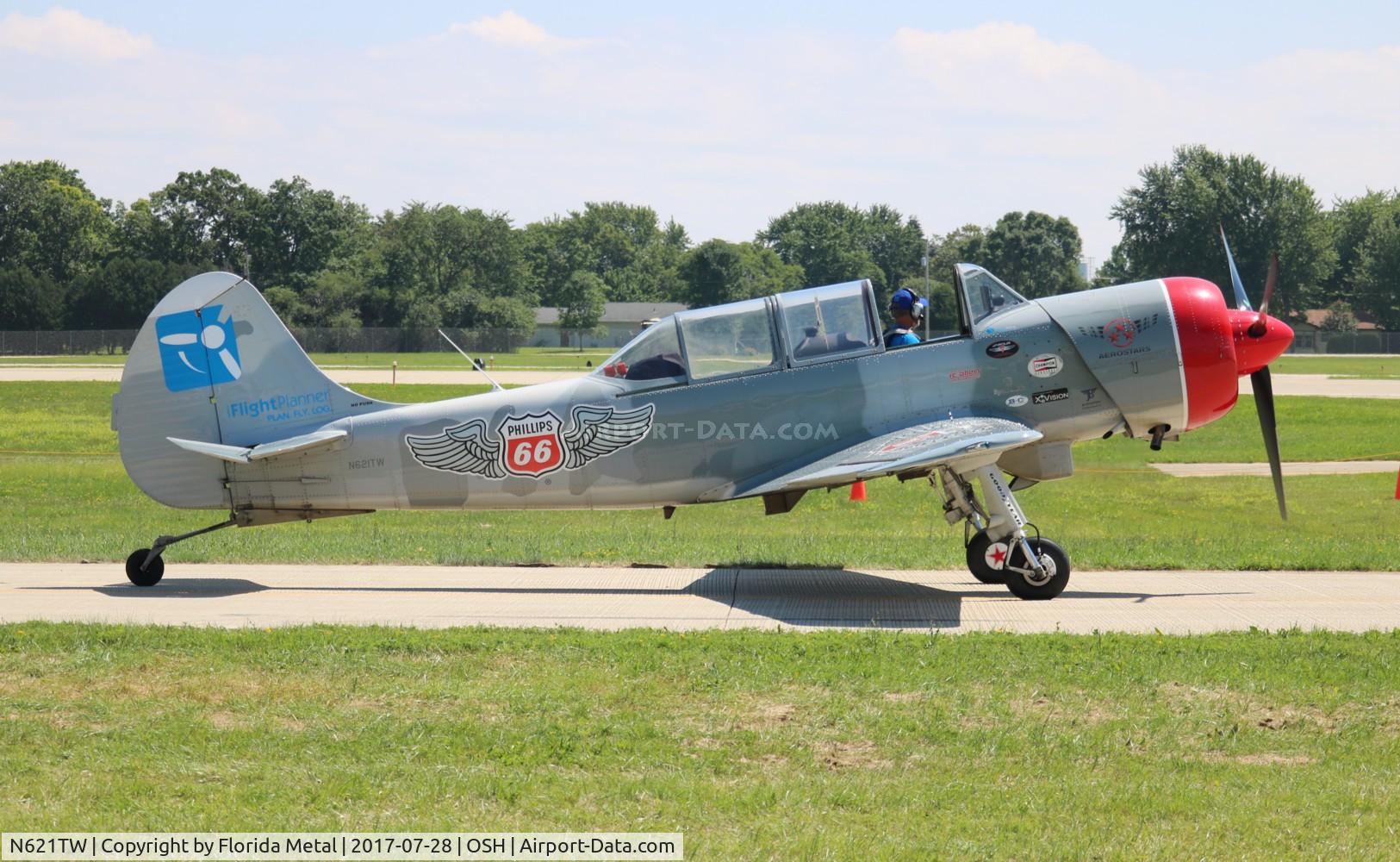 N621TW, 2003 Yakovlev (Aerostar) Yak-52TW C/N 0312504, Aerostars