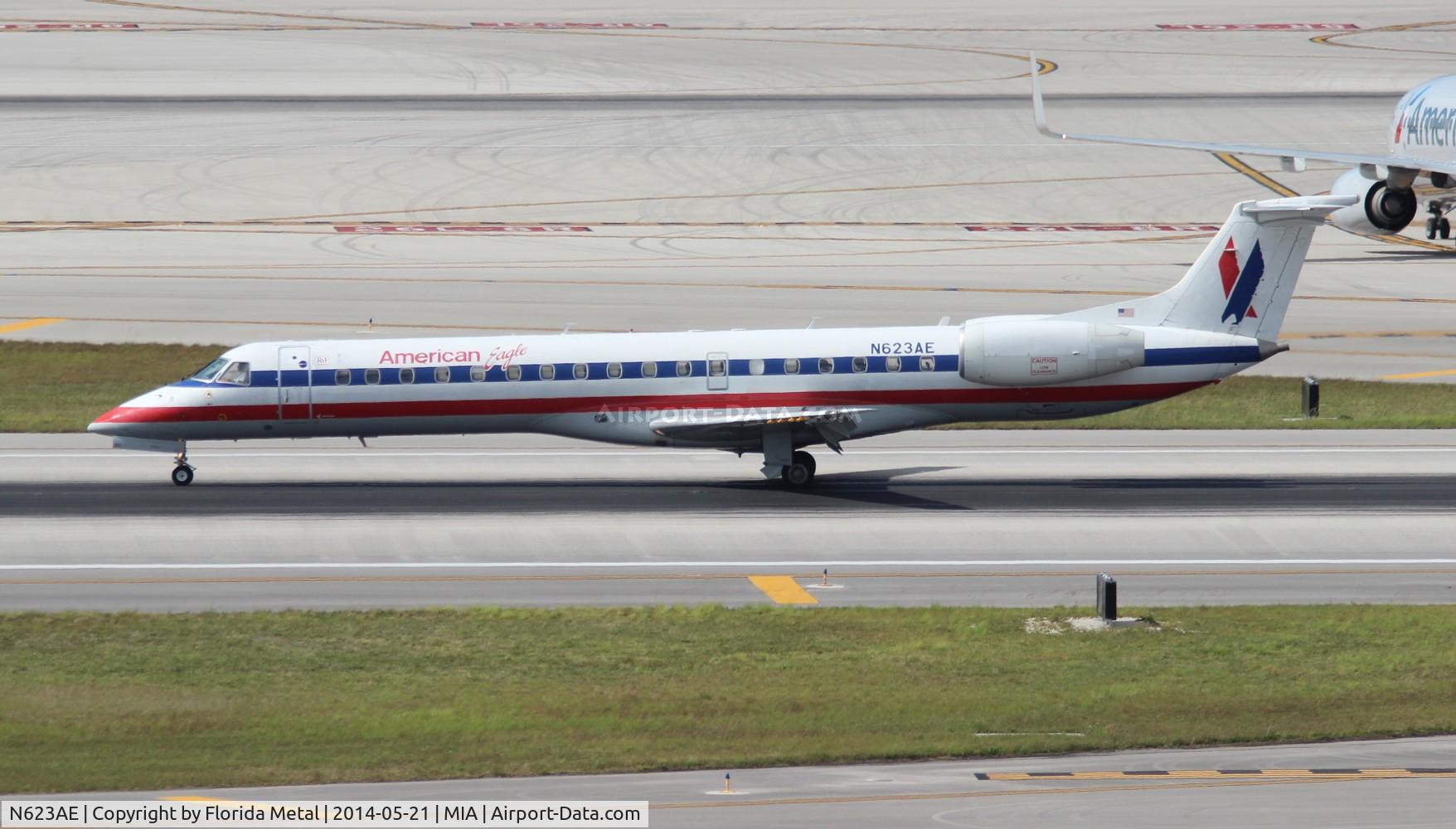 N623AE, 1999 Embraer ERJ-145LR (EMB-145LR) C/N 145109, American Eagle