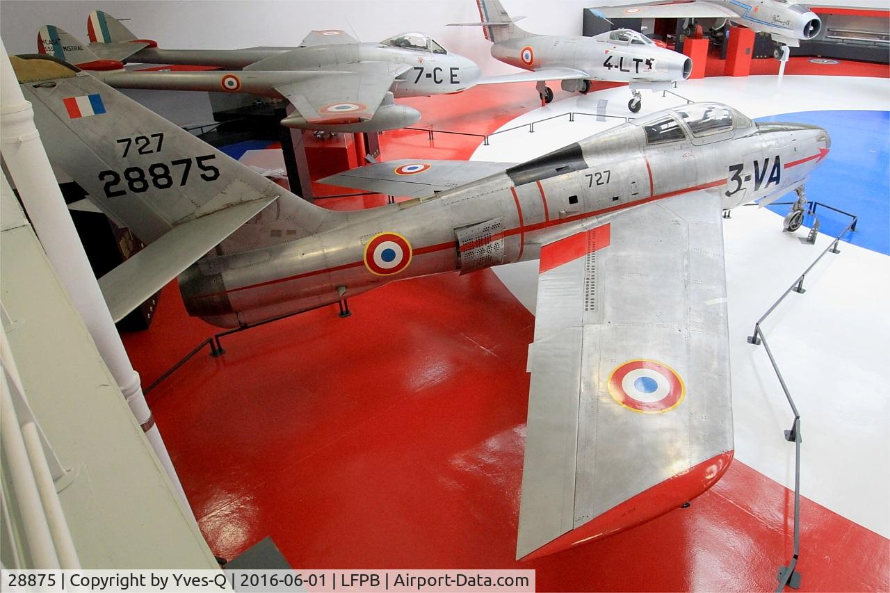 28875, Republic F-84F Thunderstreak C/N 727, Republic F-84F Thunderstreak, Air and Space Museum, Paris-Le Bourget (LFPB-LBG)