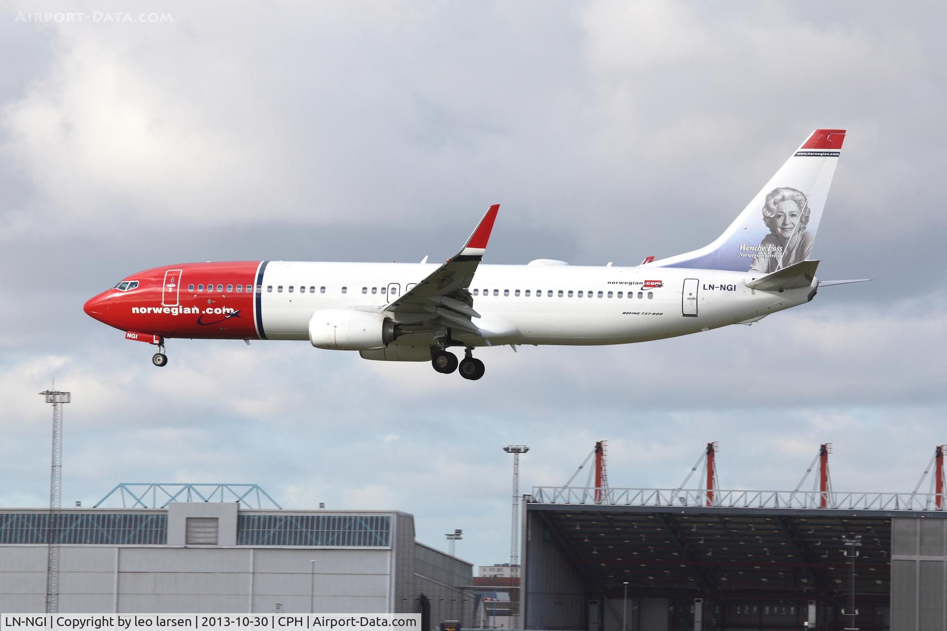 LN-NGI, 2013 Boeing 737-8JP C/N 39020, Copenhagen 30.10.2013