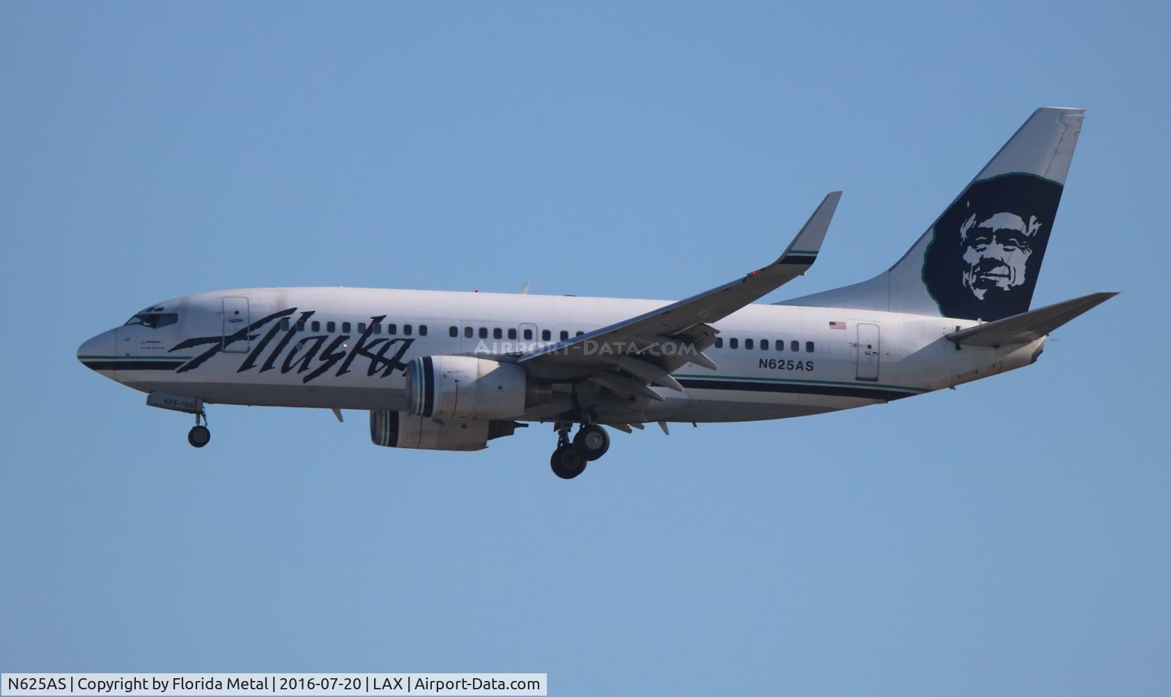 N625AS, 2001 Boeing 737-790 C/N 30792, Alaska