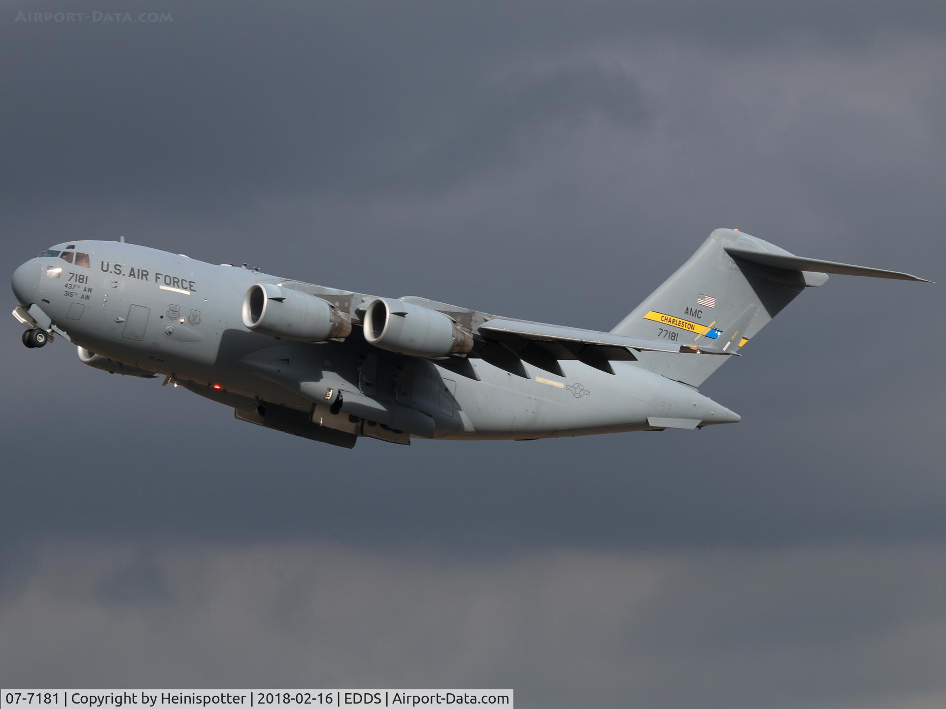 07-7181, 2008 Boeing C-17A Globemaster III C/N F-198 (50199), 07-7181 at Stuttgart Airport.