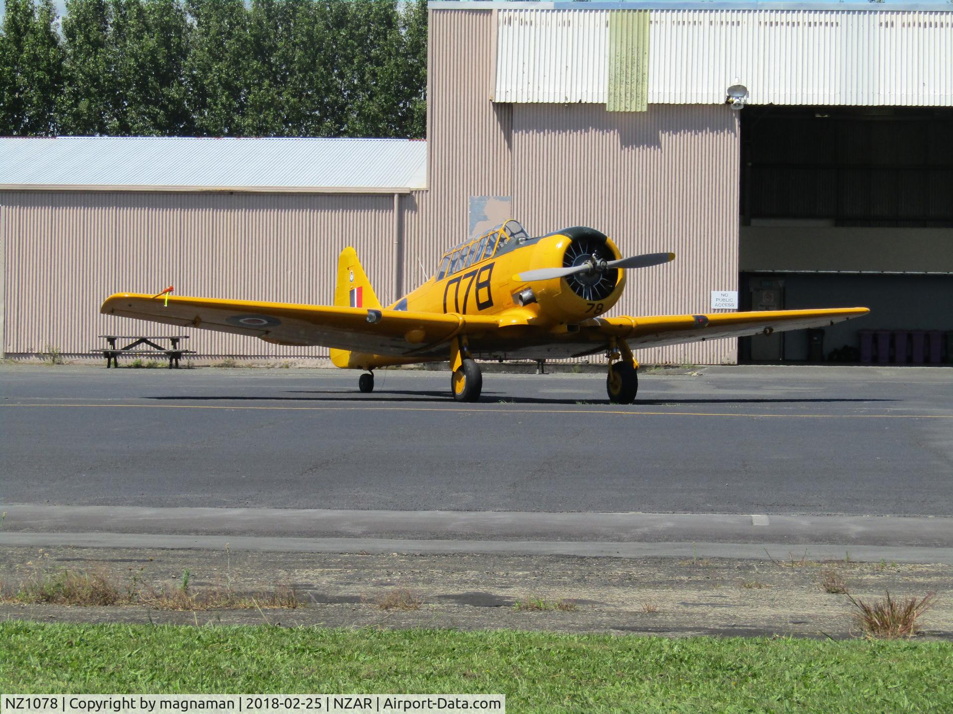 NZ1078, 1941 North American AT-6D Harvard III C/N 88-15873 (41-34119), always nice to see out in action