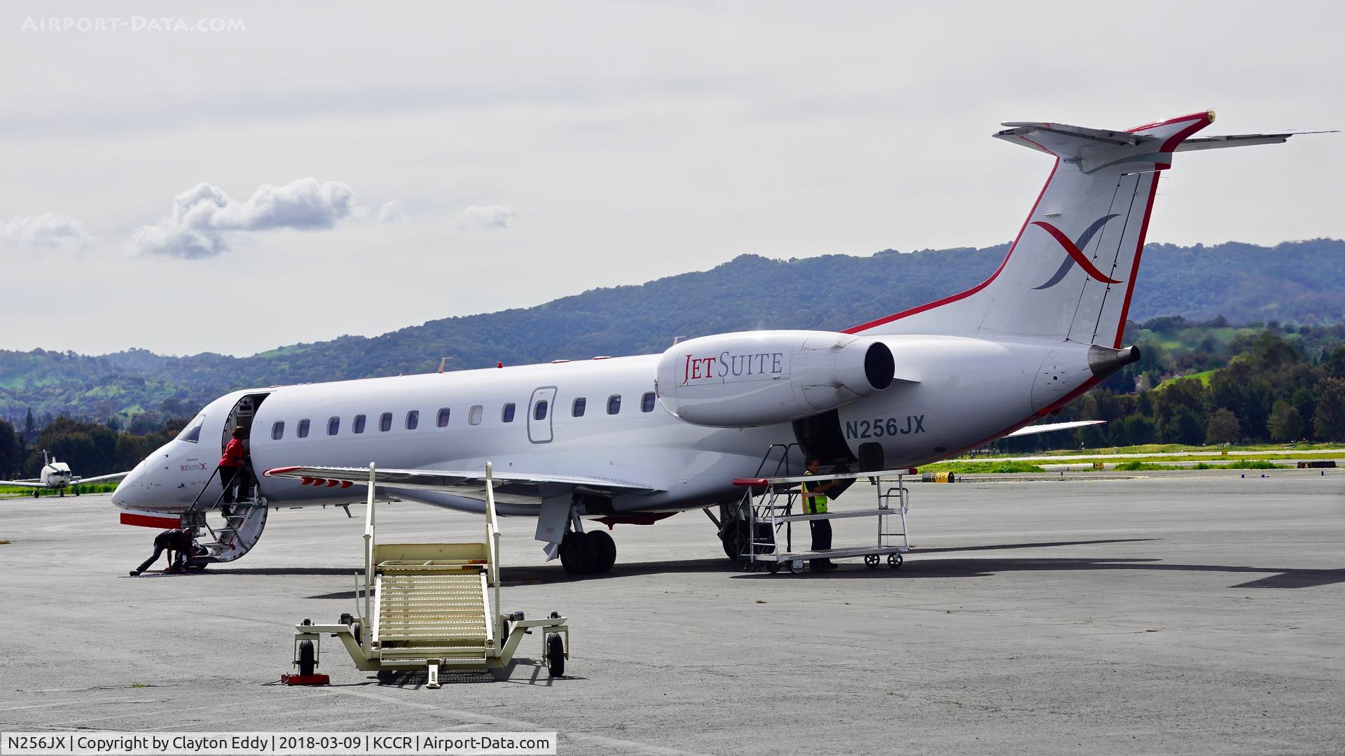 N256JX, 2000 Embraer ERJ-135LR (EMB-135LR) C/N 145211, Buchanan Field Concord California 2018.