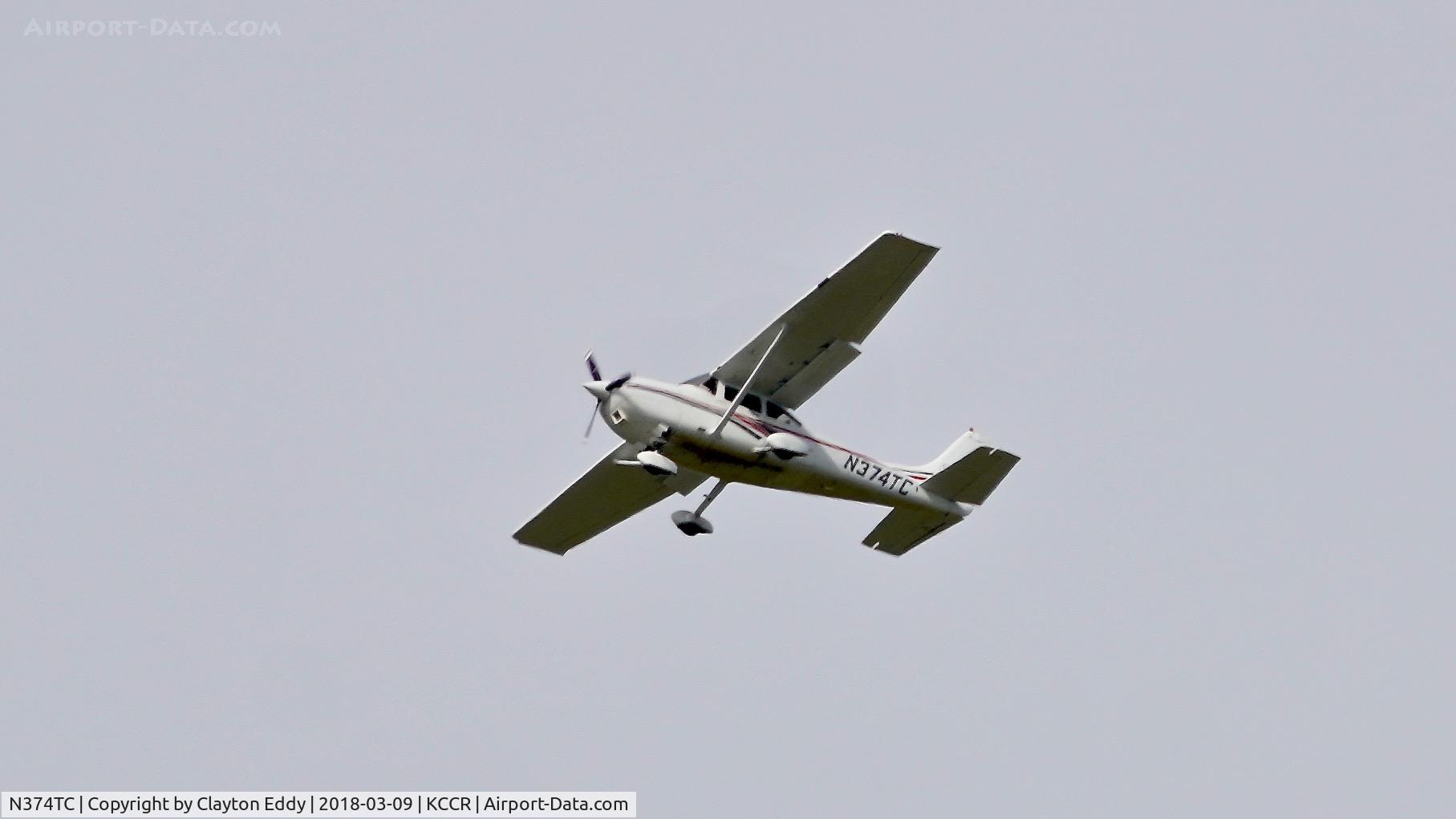 N374TC, 1998 Cessna 182S Skylane C/N 18280374, Buchanan Field Concord California 2018.