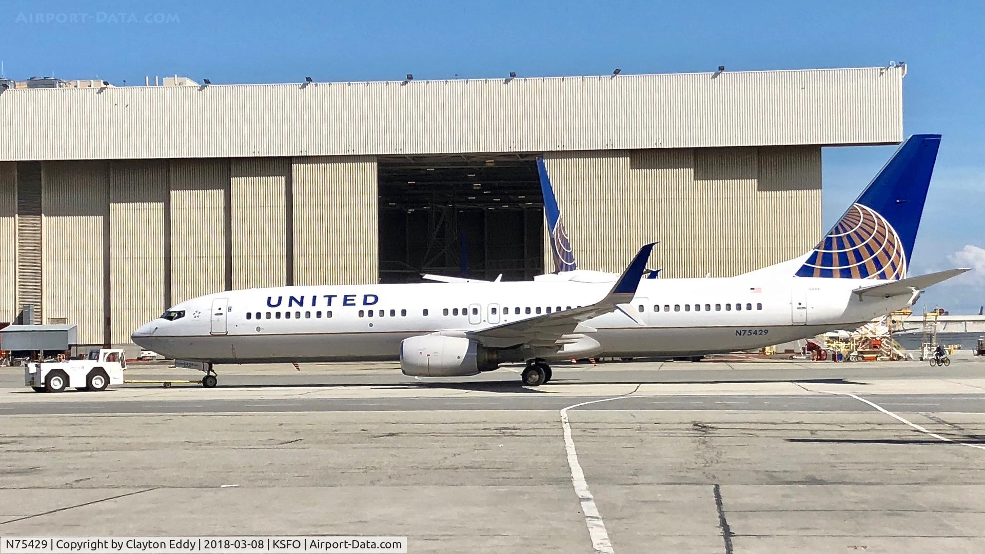 N75429, 2008 Boeing 737-924/ER C/N 30130, SFO 2018.