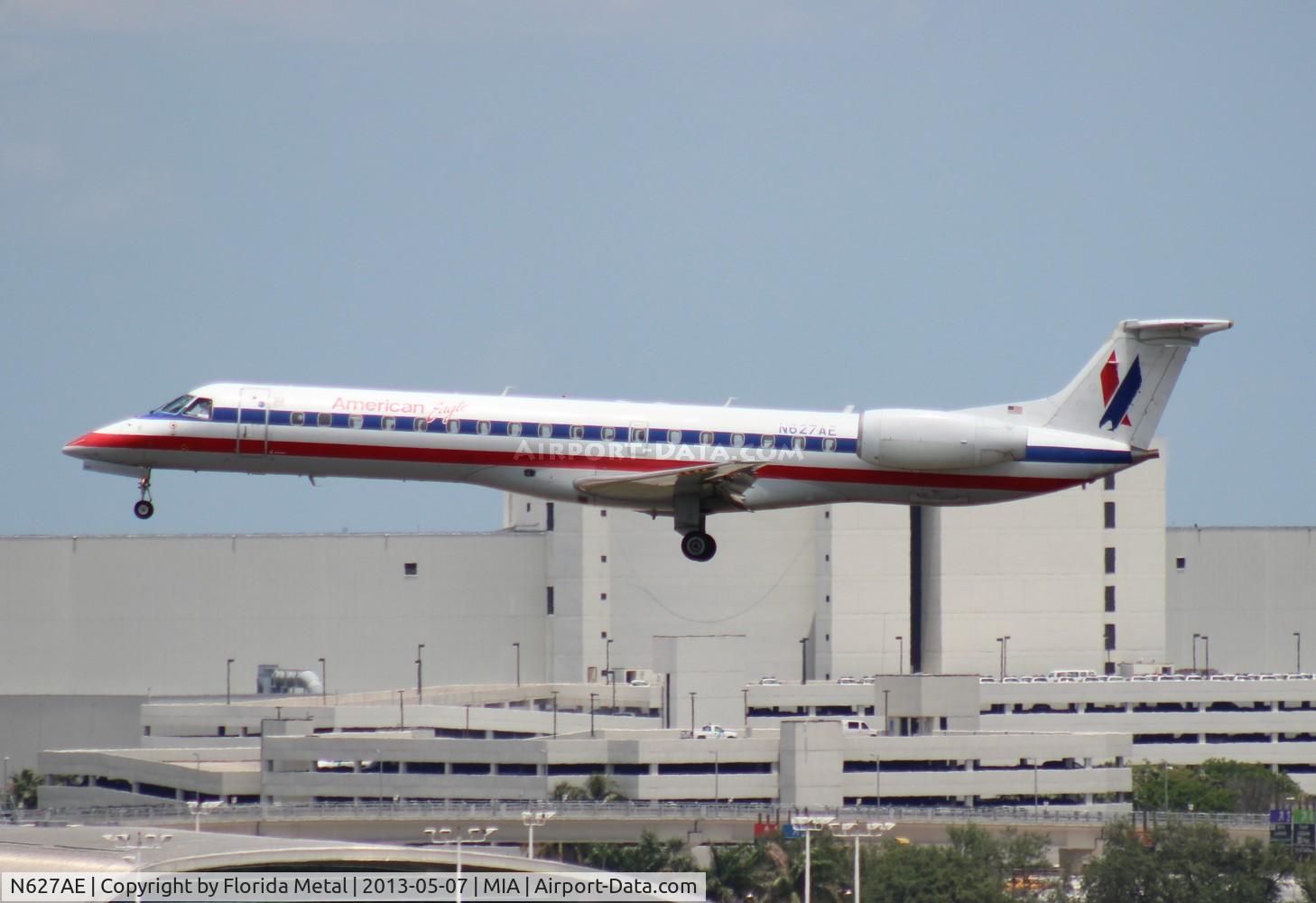 N627AE, 1999 Embraer ERJ-145LR (EMB-145LR) C/N 145121, American Eagle