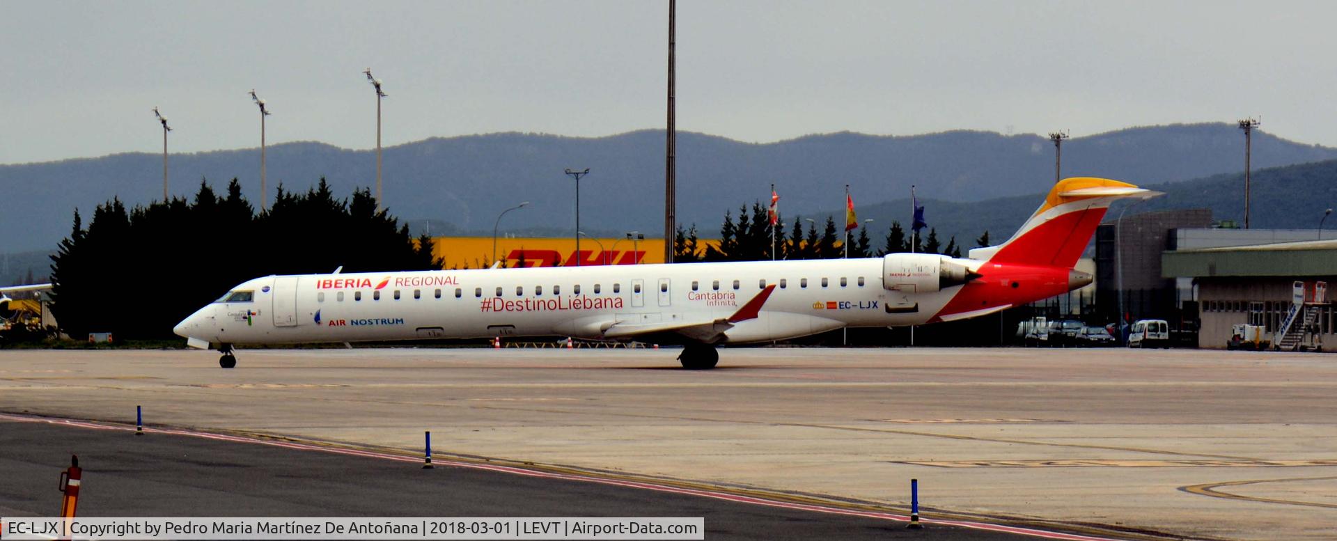 EC-LJX, 2010 Bombardier CRJ-1000ER NG (CL-600-2E25) C/N 19008, Foronda - Vitoria-Gasteiz - España