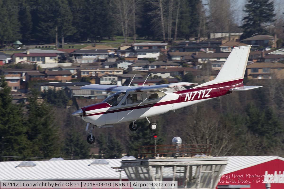 N711Z, 1976 Cessna 177RG Cardinal C/N 177RG0959, Cessna 177RG landing at Renton Municipal airport.