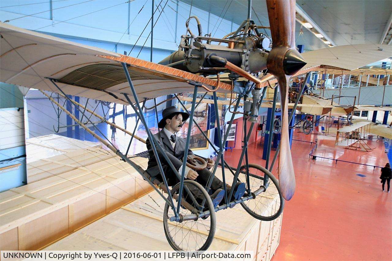 UNKNOWN, 1908 Santos-Dumont Demoiselle C/N unknown, Santos Dumont Demoiselle type 20, Air & Space Museum Paris-Le Bourget (LFPB)